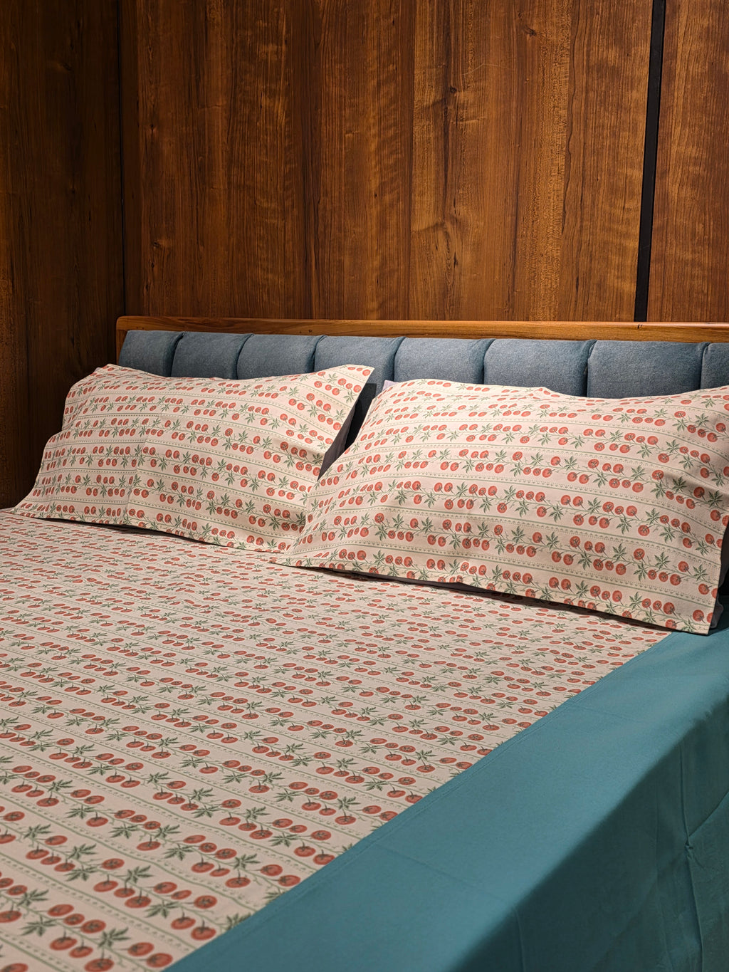 King Border Bedsheet Set