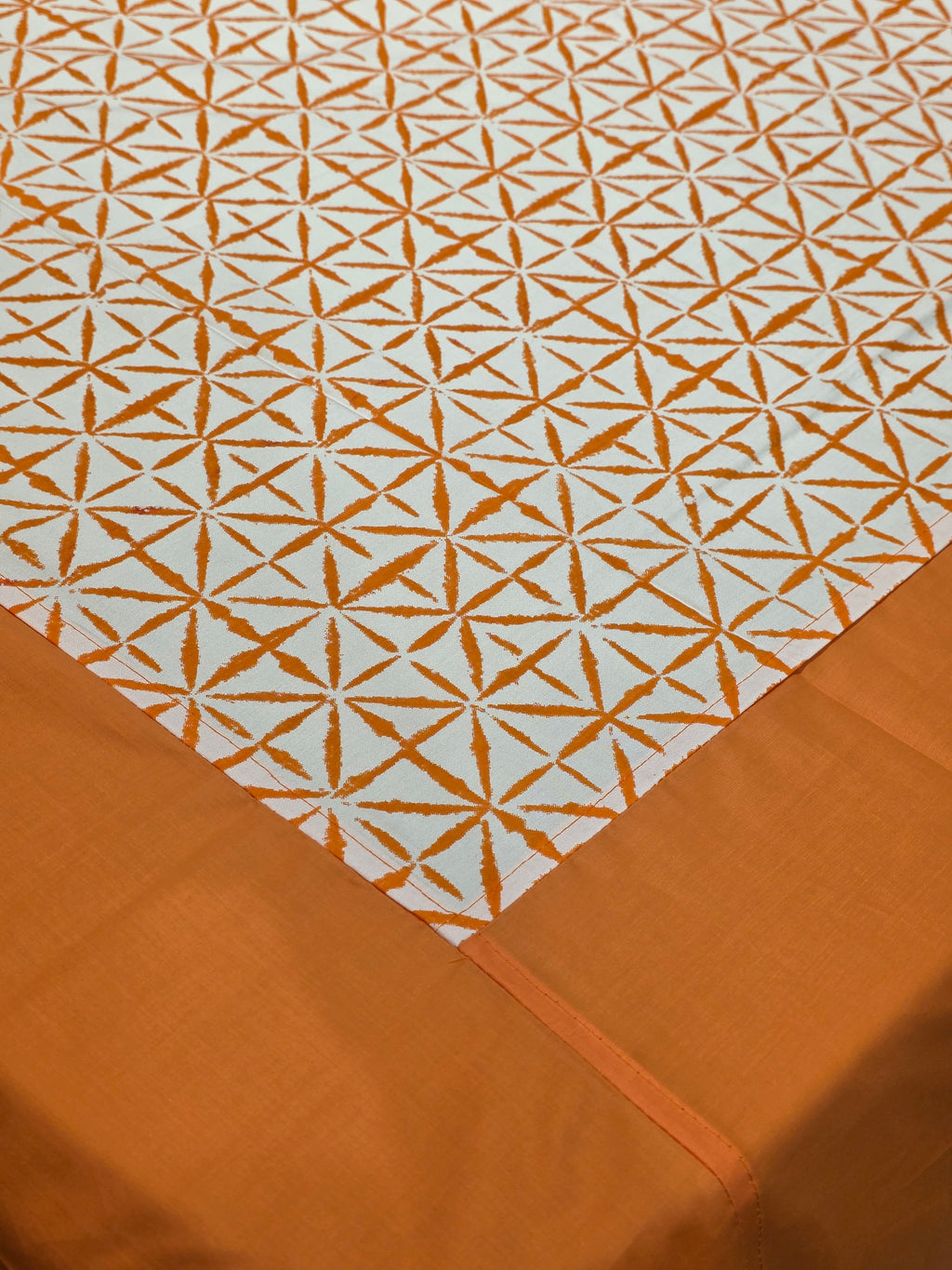King Border Bedsheet Set