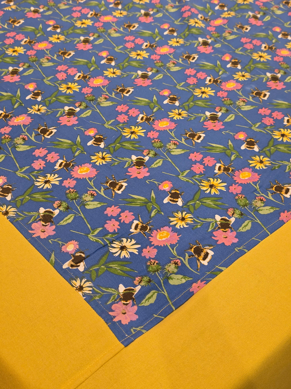 King Border Bedsheet Set