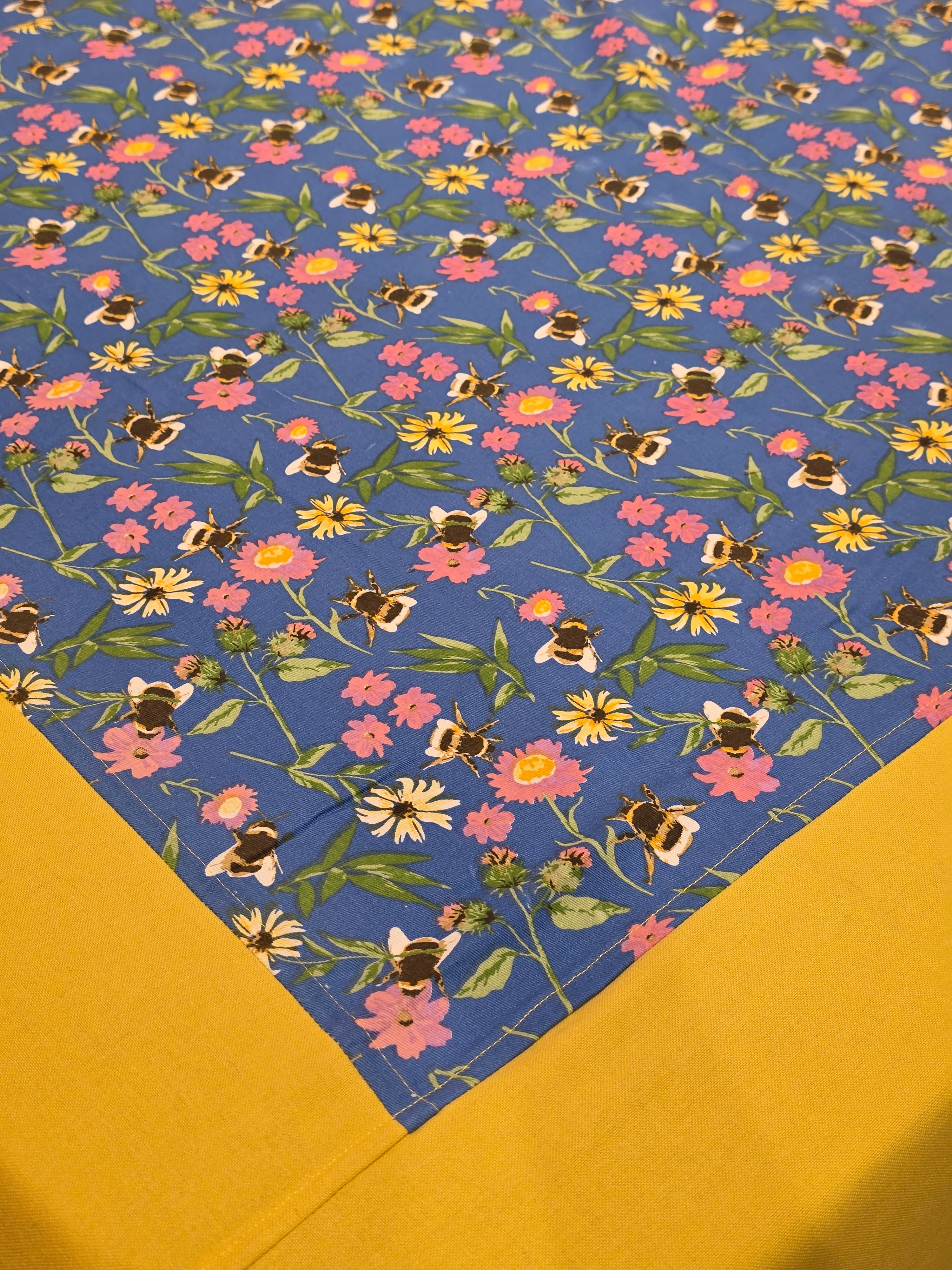 King Border Bedsheet Set