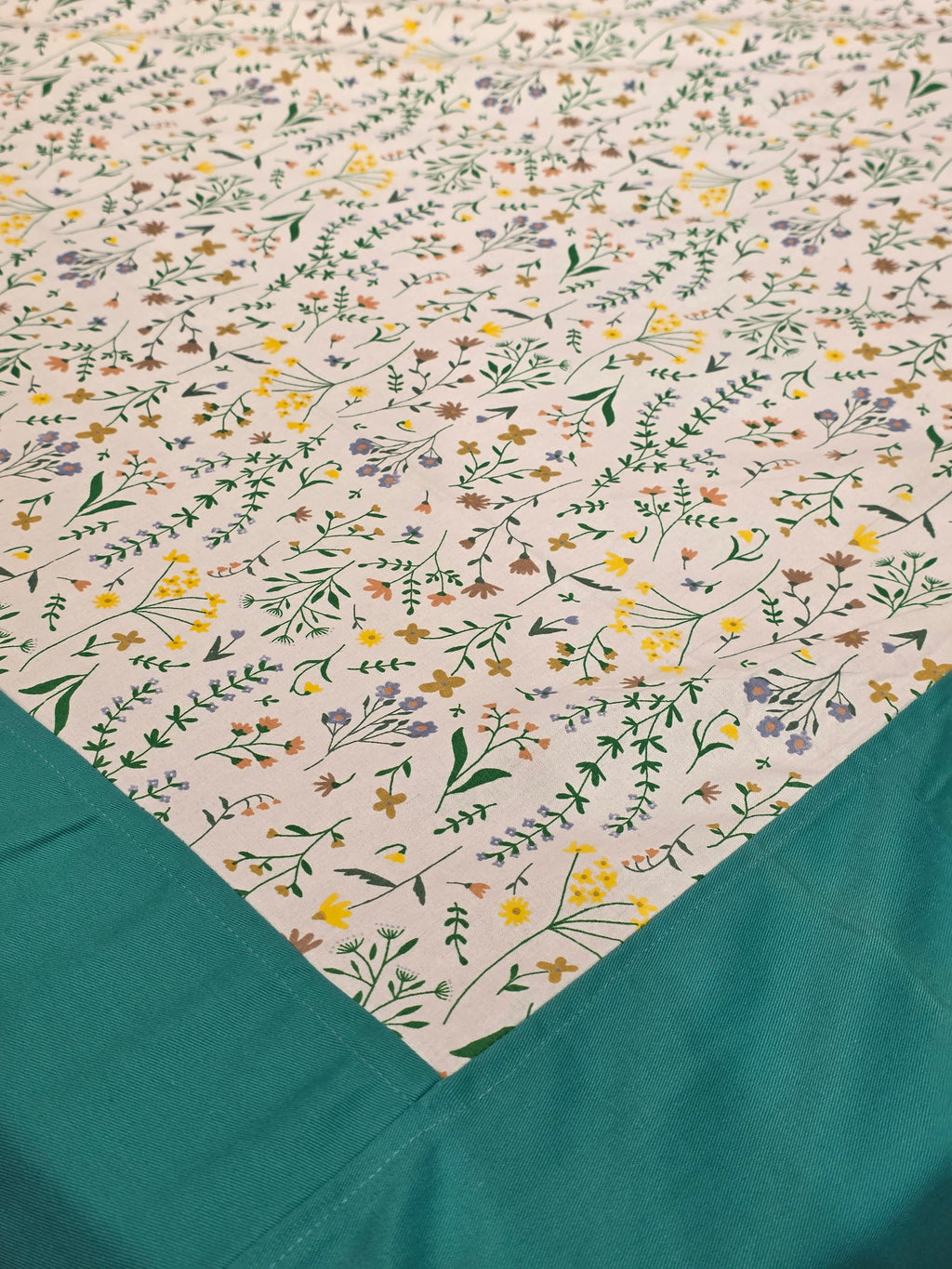King Border Bedsheet Set