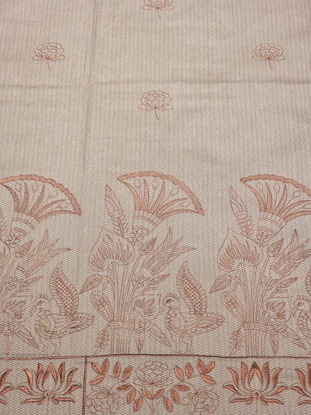 King Size Embroidered Bedsheet Set