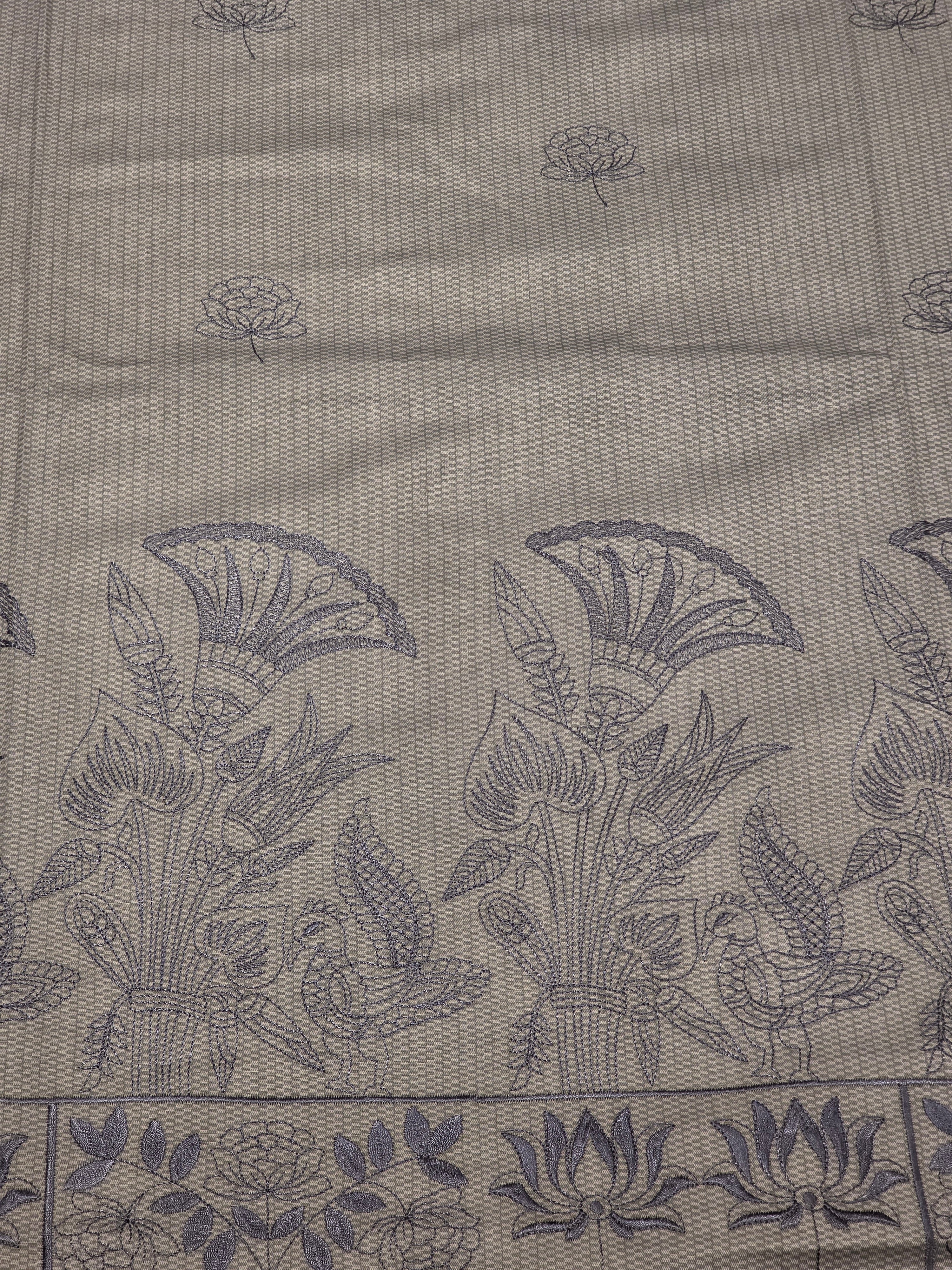 King Size Embroidered Bedsheet Set