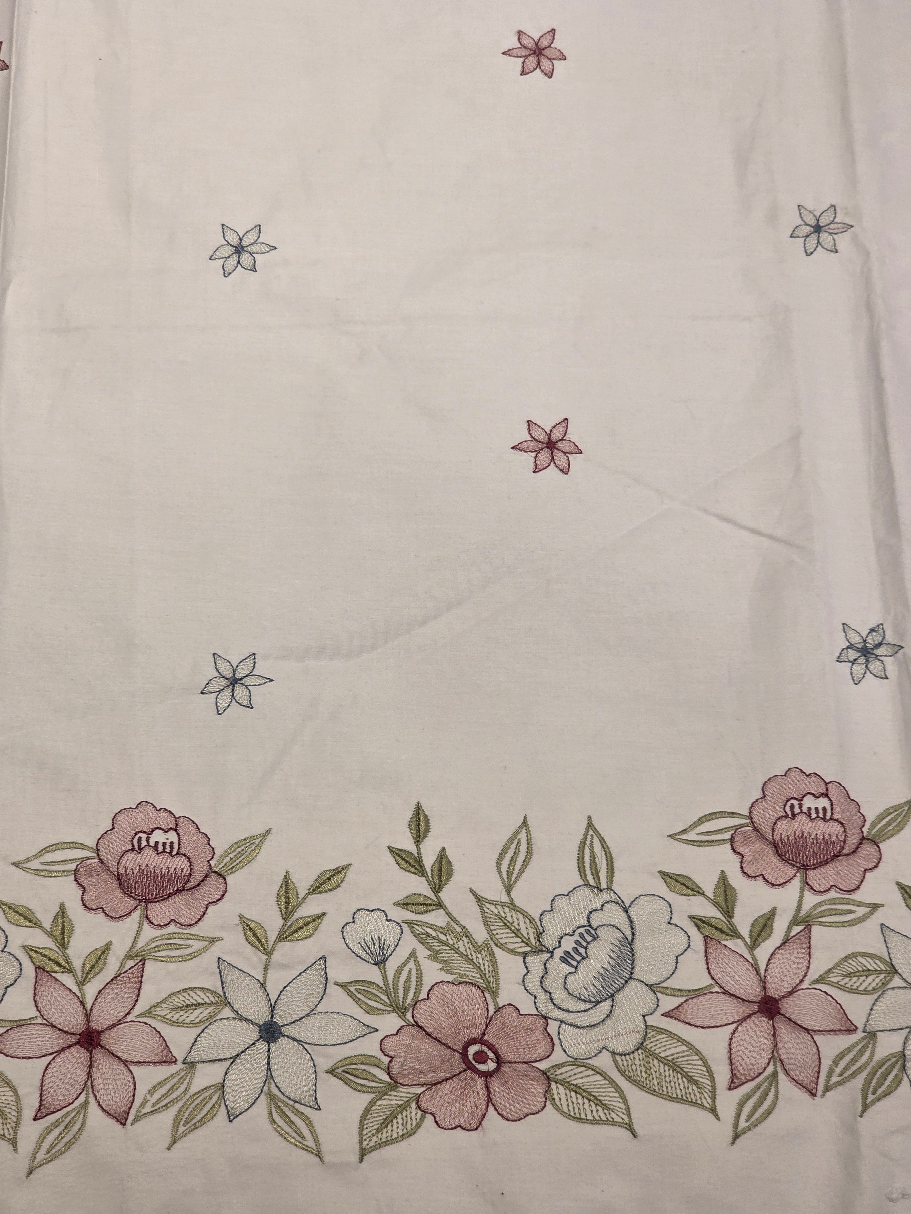 King Size Embroidered Bedsheet Set