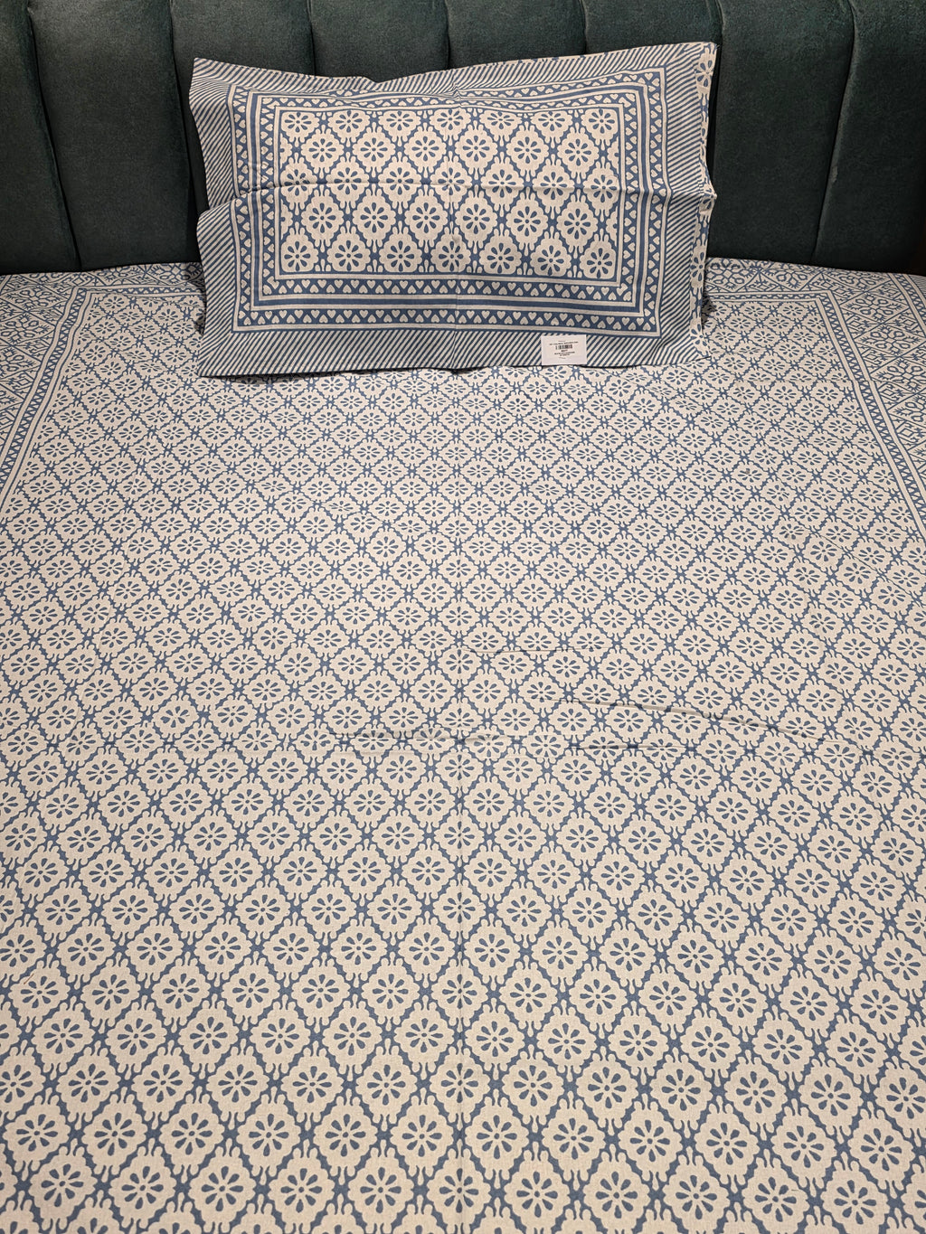 Single Pure Cotton Bedsheet Set