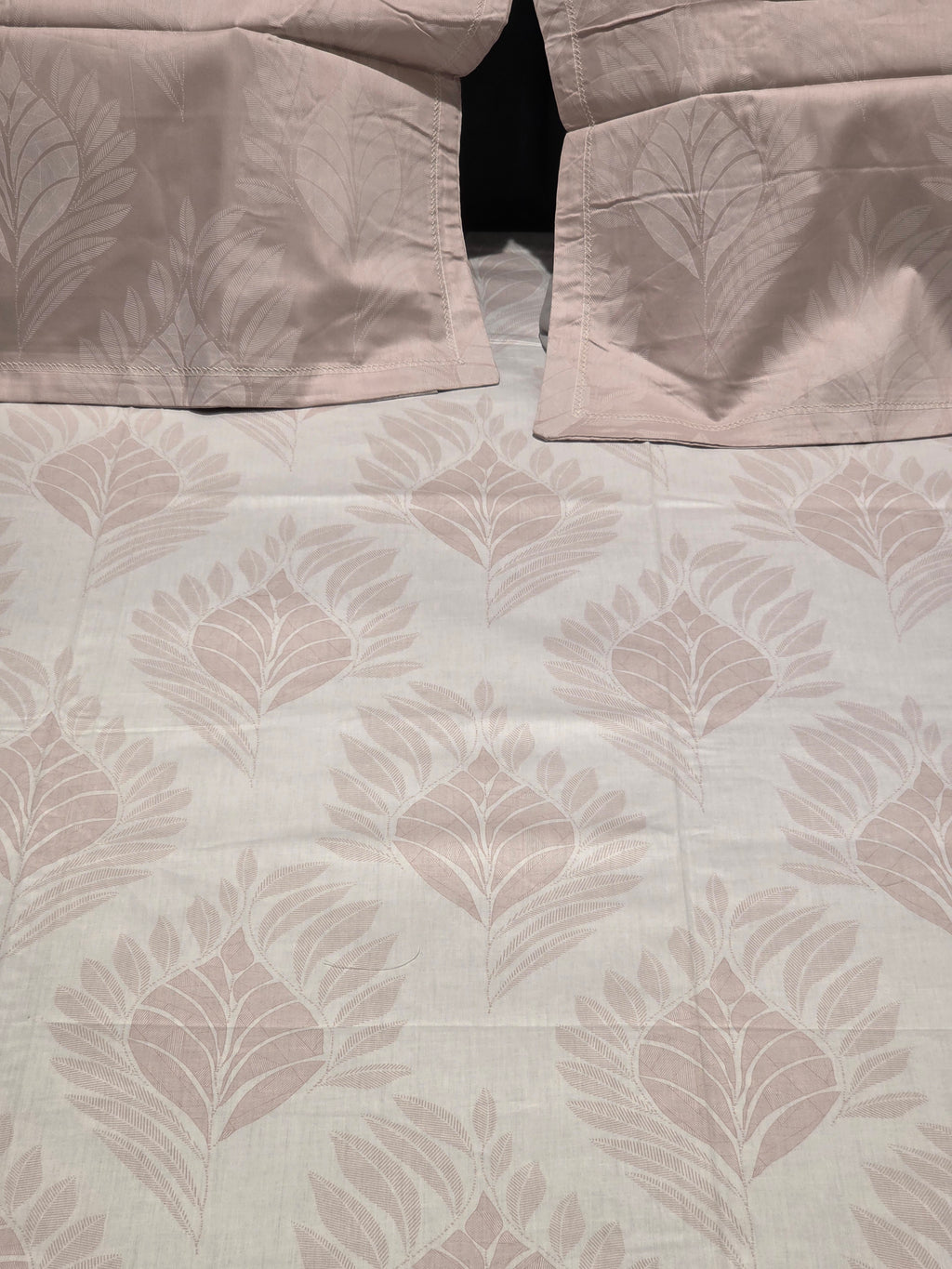 Soft Cotton Pastel Bedsheet Set