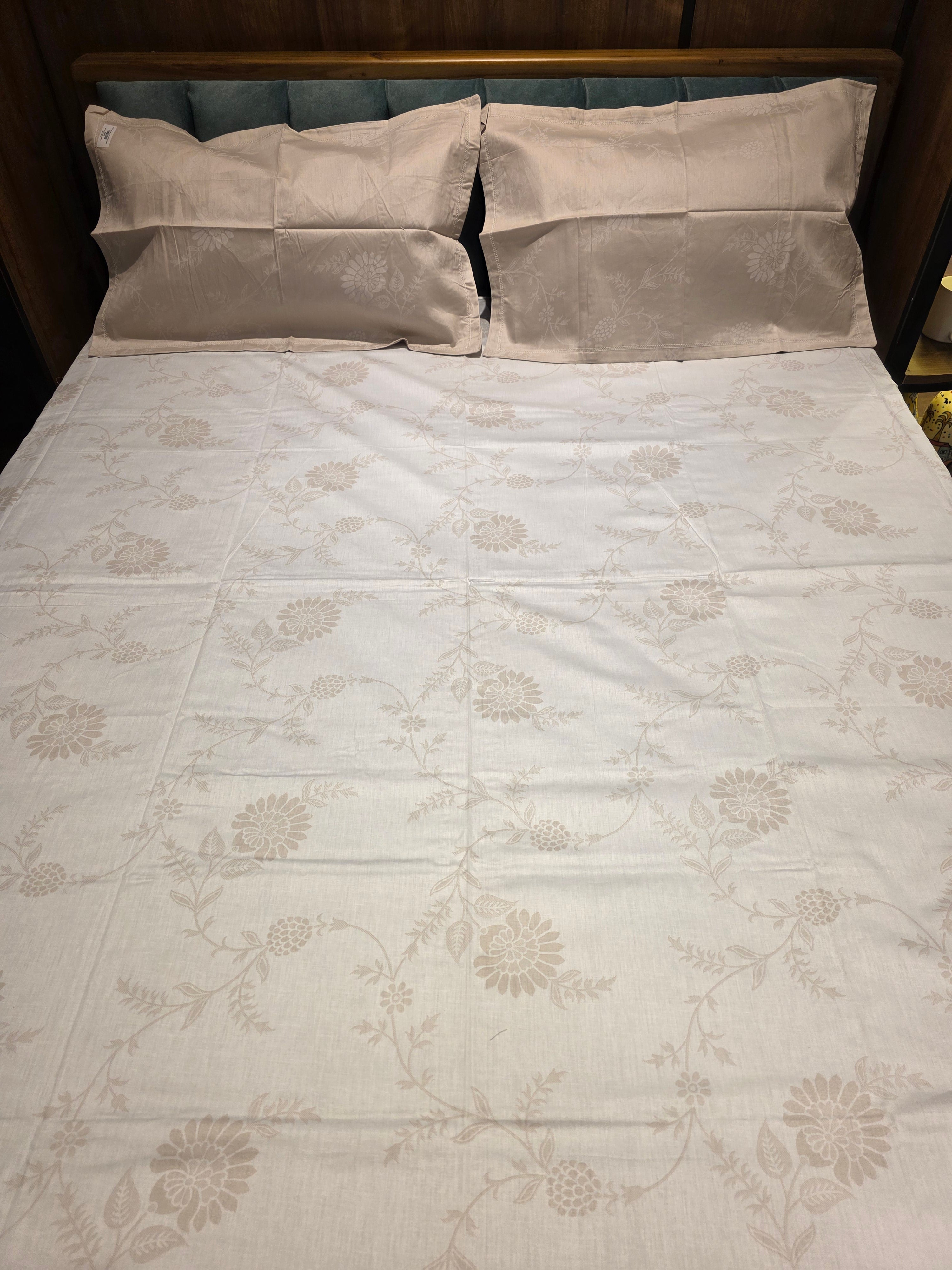 Soft Cotton Pastel Bedsheet Set