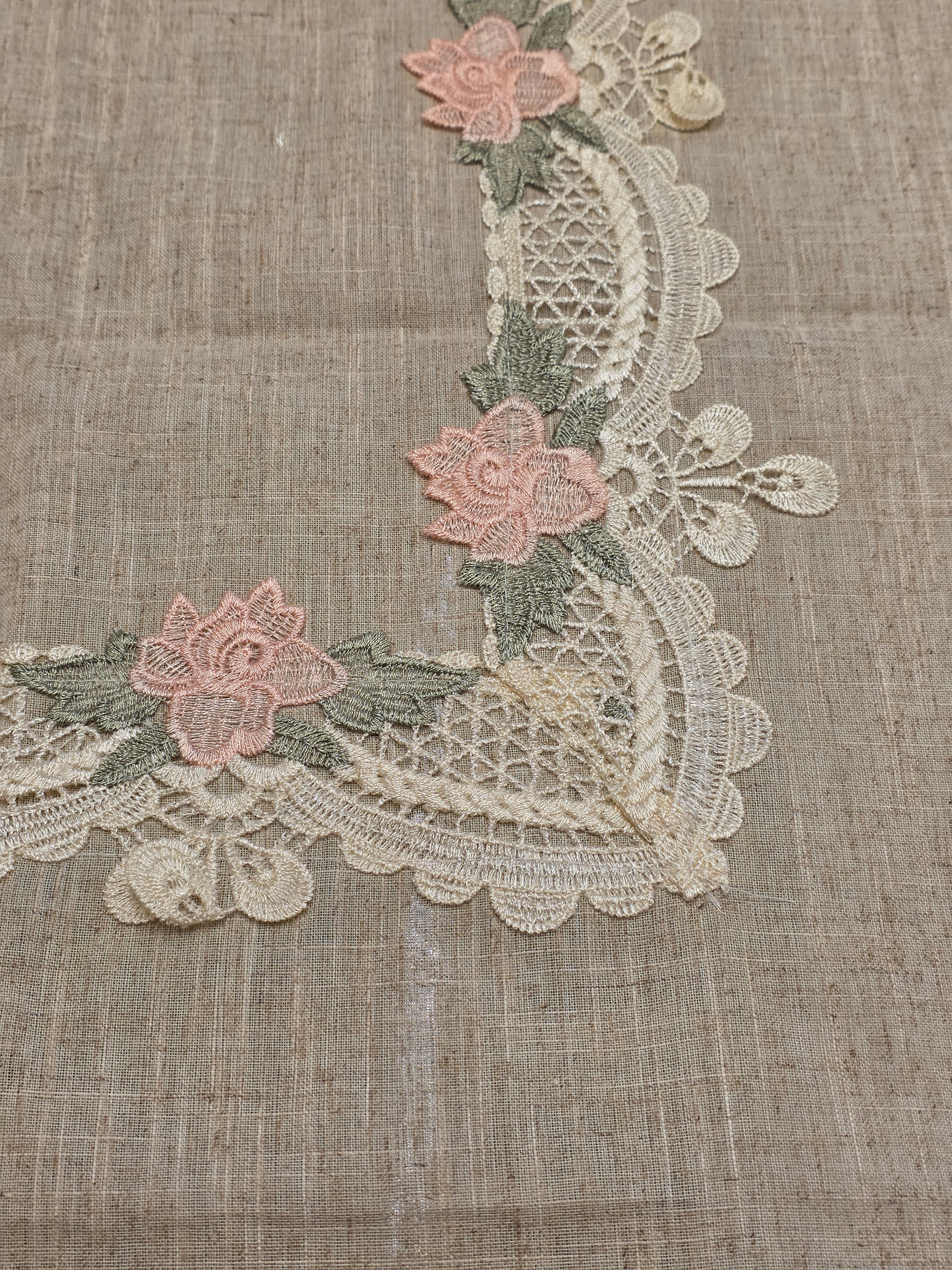 Lace Border Table Cloth