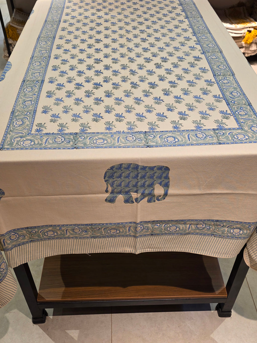 Hand Block Printed Table Cloth - 6 SEATER