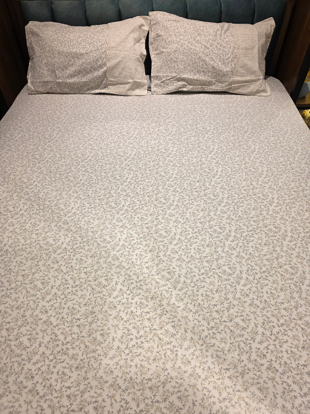 English Print Cotton Bedsheet Set with Hakoba Lace – King Size