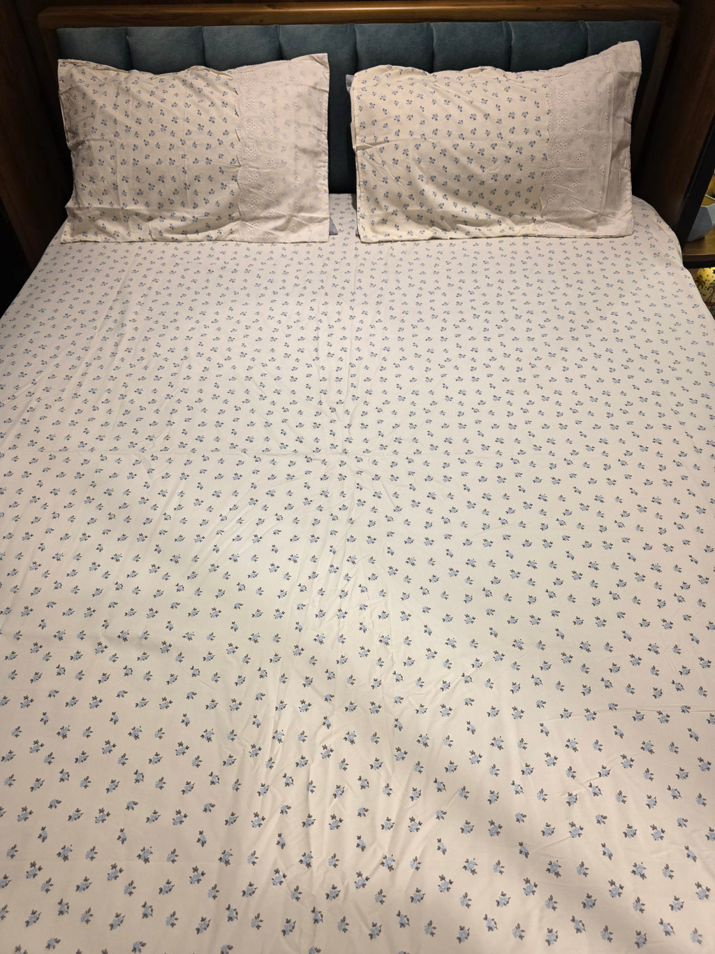 English Print Cotton Bedsheet Set with Hakoba Lace – King Size