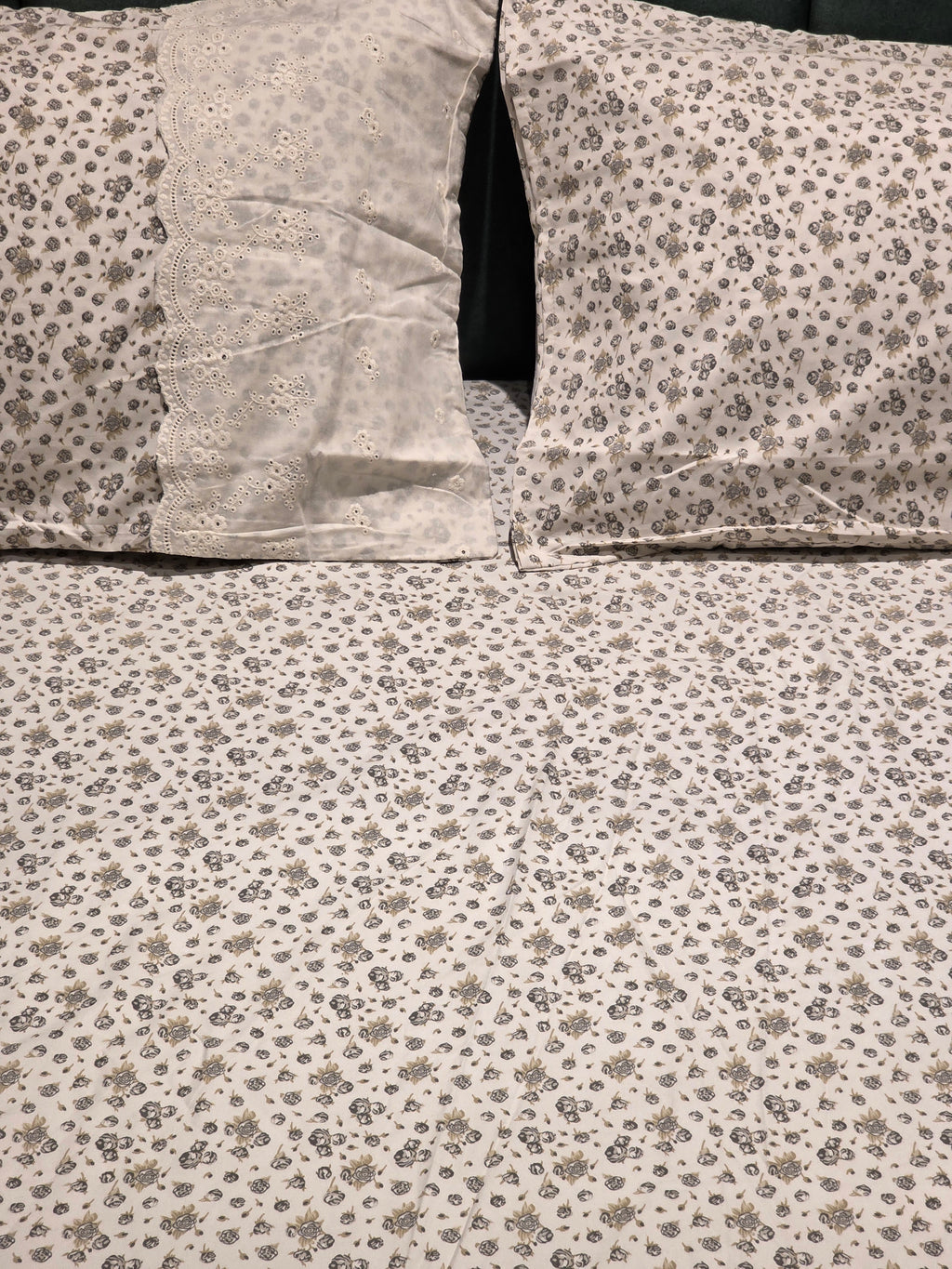 English Print Cotton Bedsheet Set with Hakoba Lace – King Size