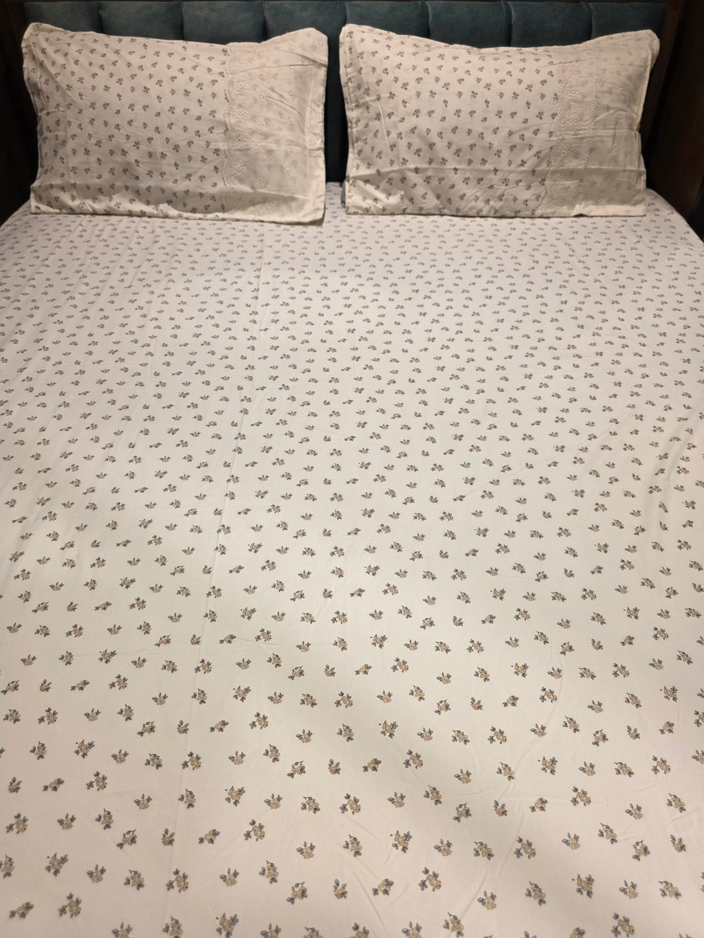 English Print Cotton Bedsheet Set with Hakoba Lace – King Size