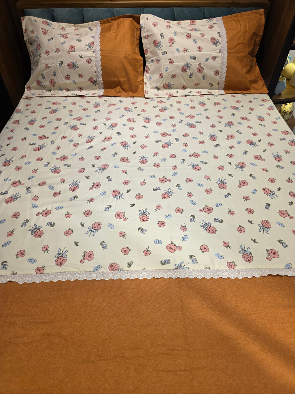 King Size Cotton Bedsheet Set with Hakoba Lace