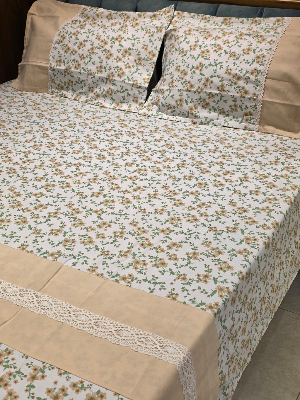 Floral Print Hakoba Lace Bedsheet