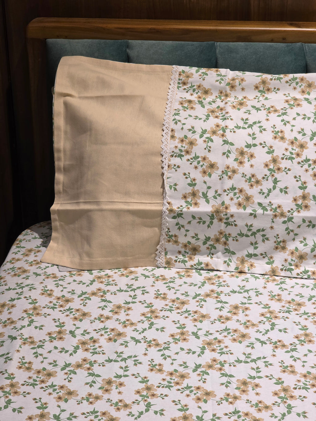 Floral Print Hakoba Lace Bedsheet