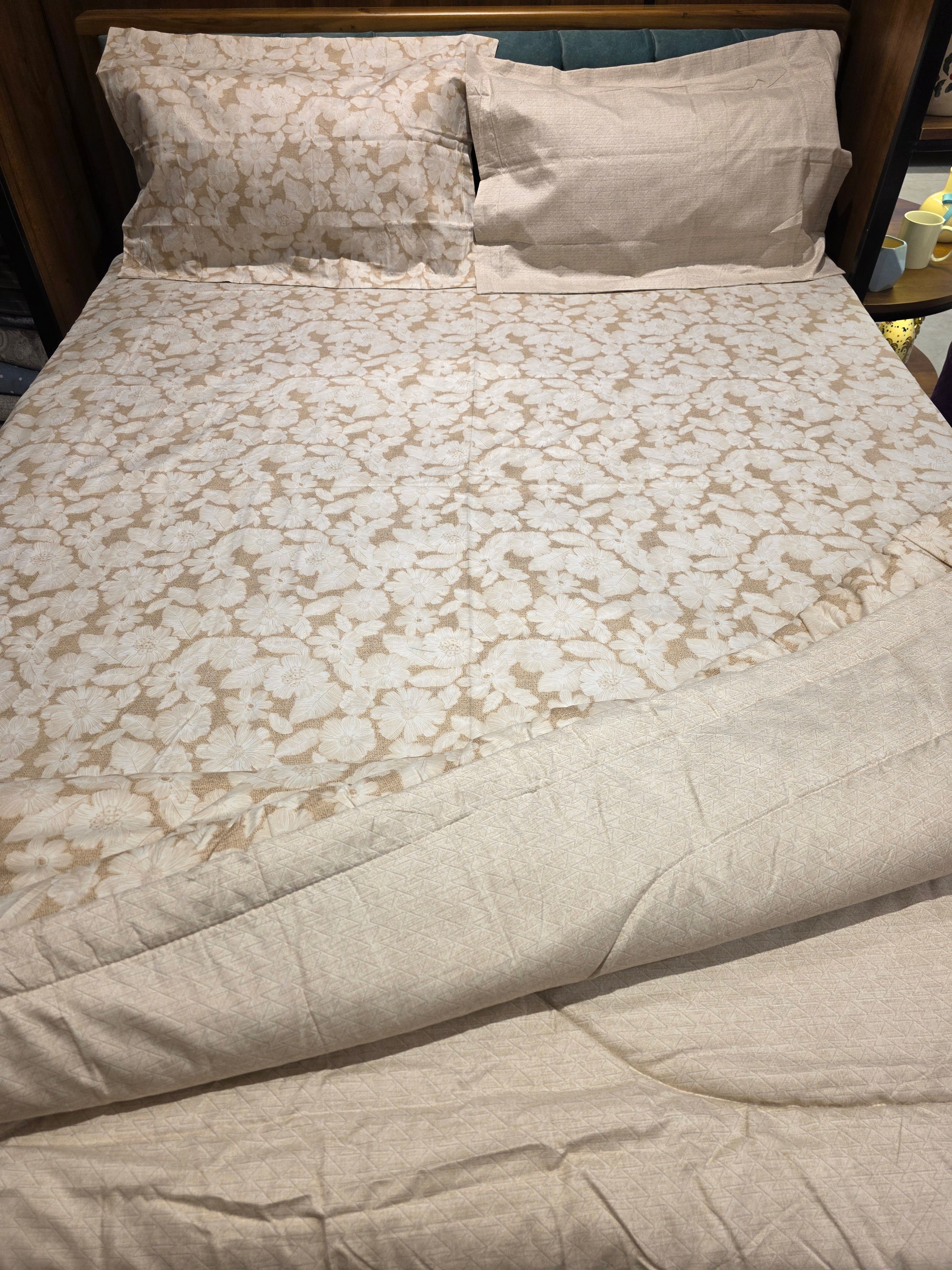 Reversible Comforter Set – King Size