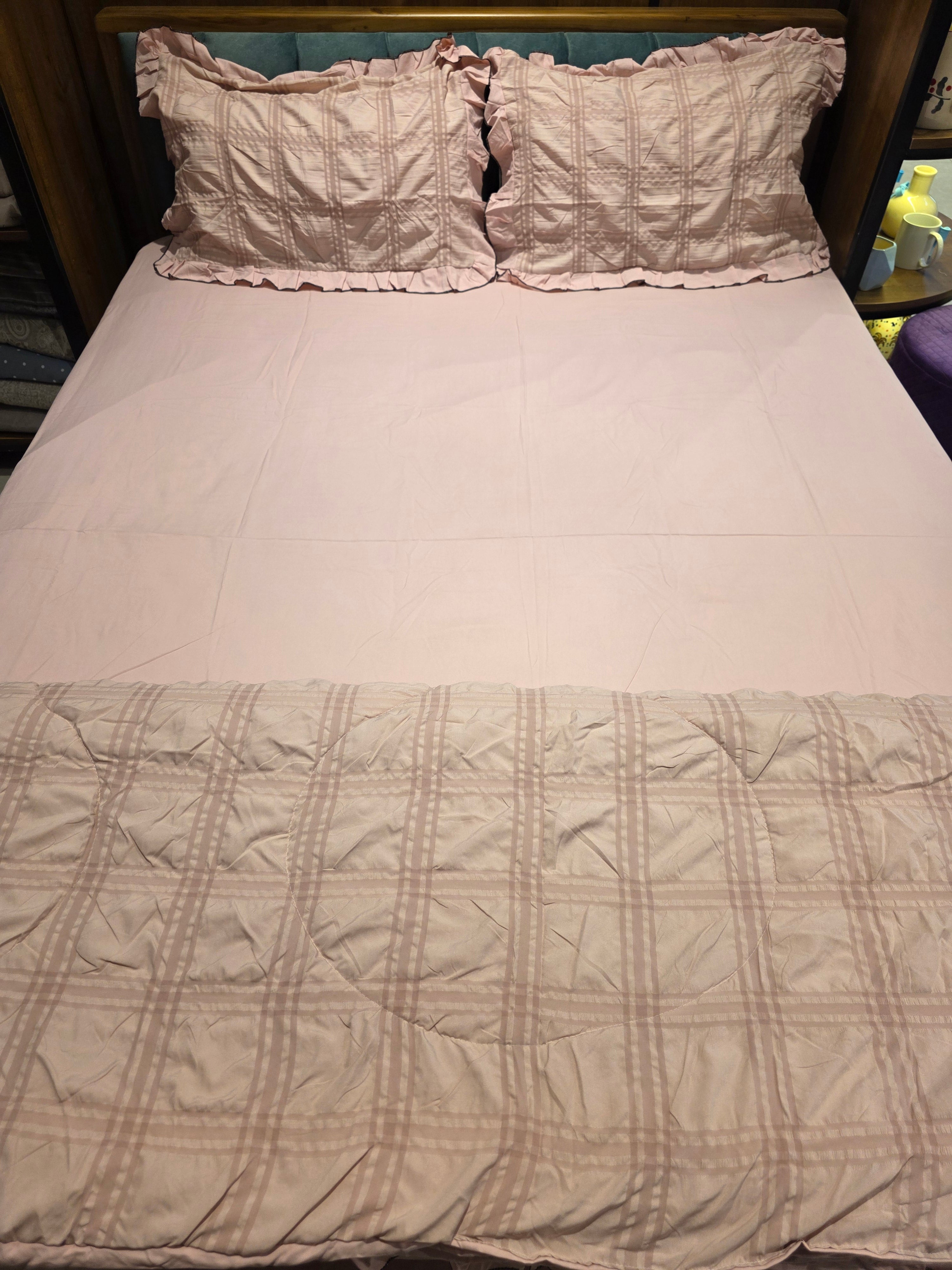 Ruched Comforter Set – King Size