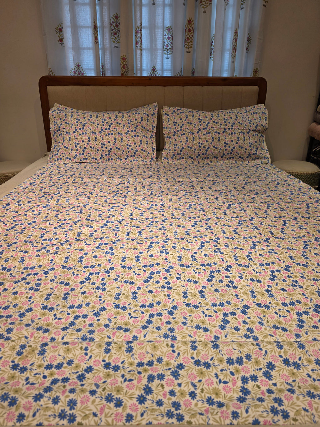 King Border Bedsheet Set