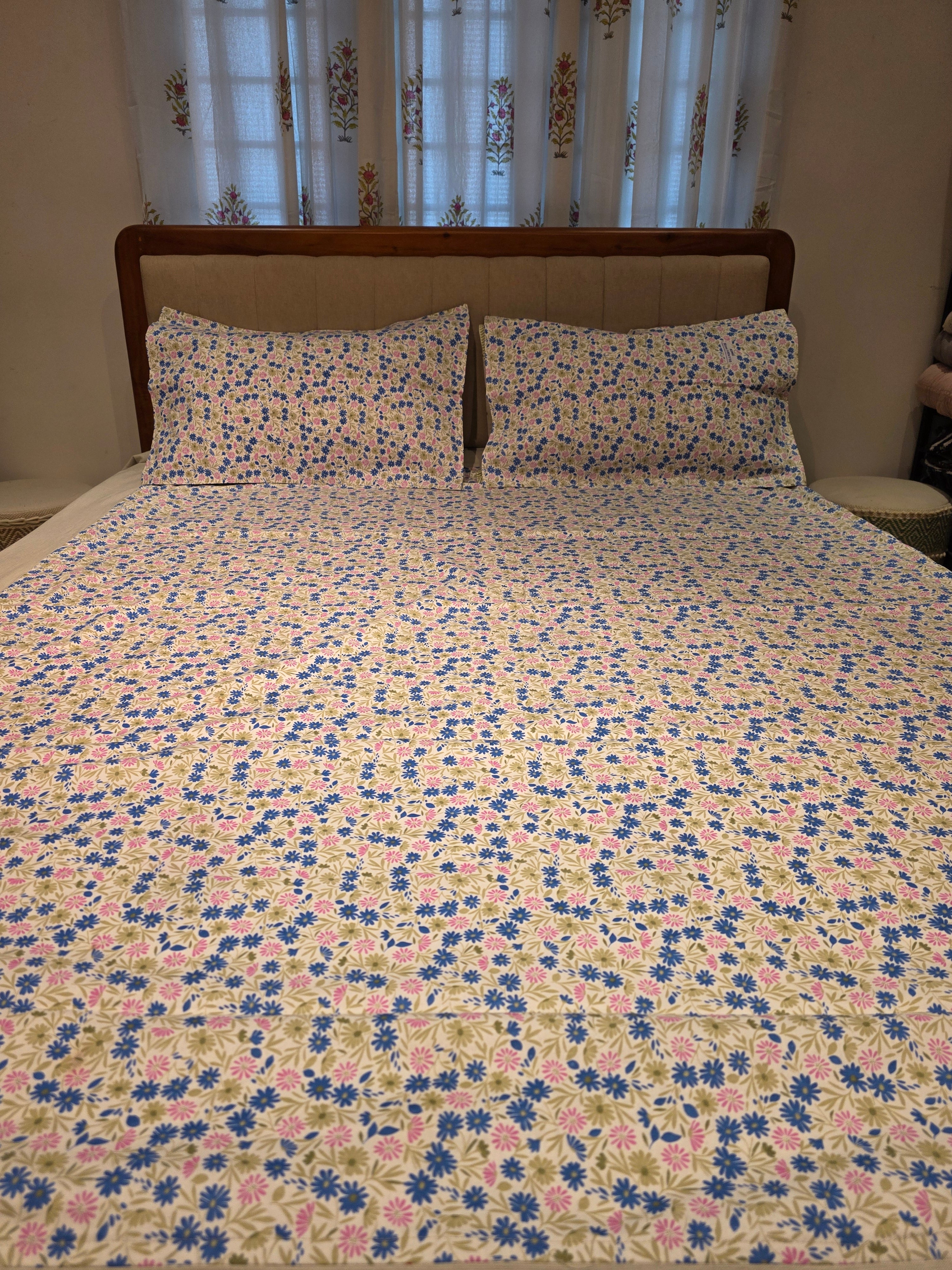 King Border Bedsheet Set