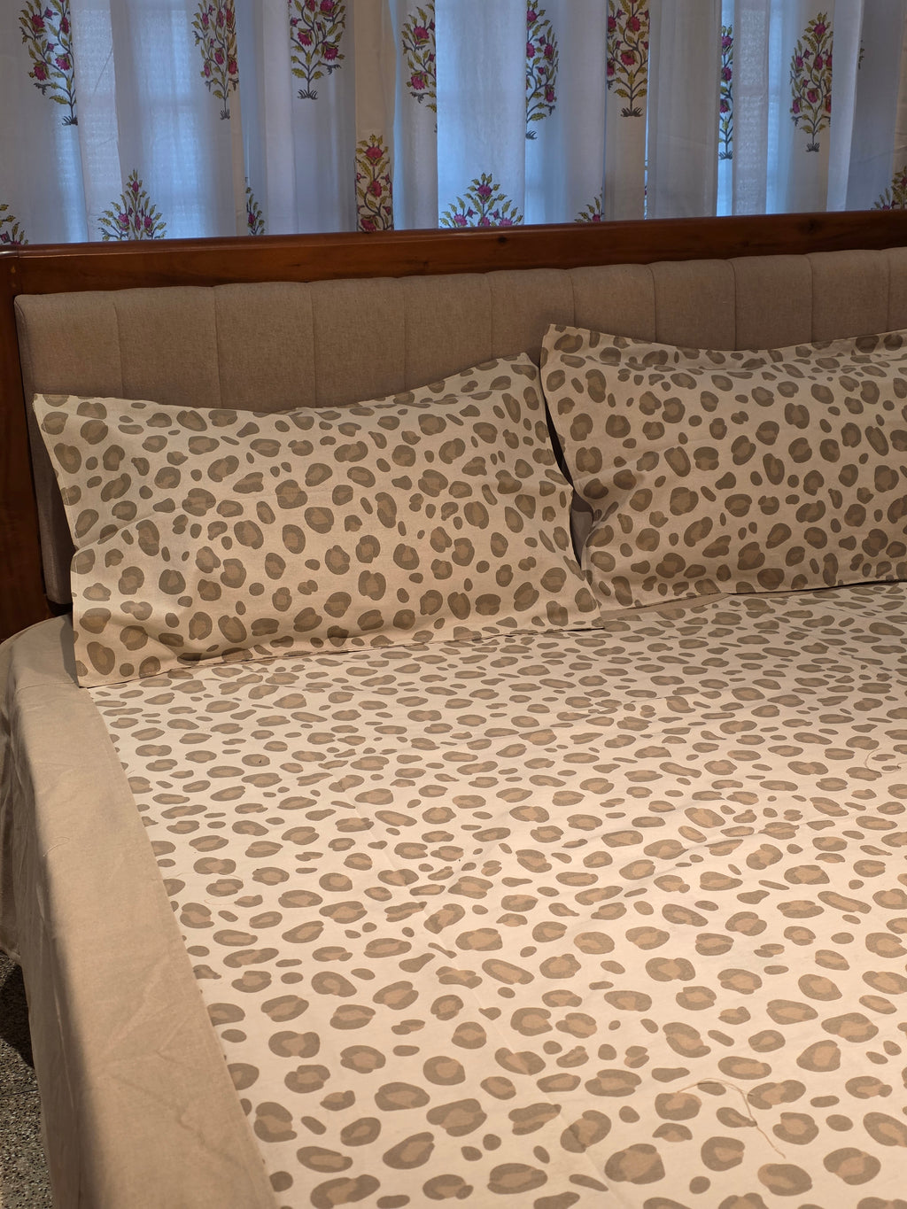 King Border Bedsheet Set