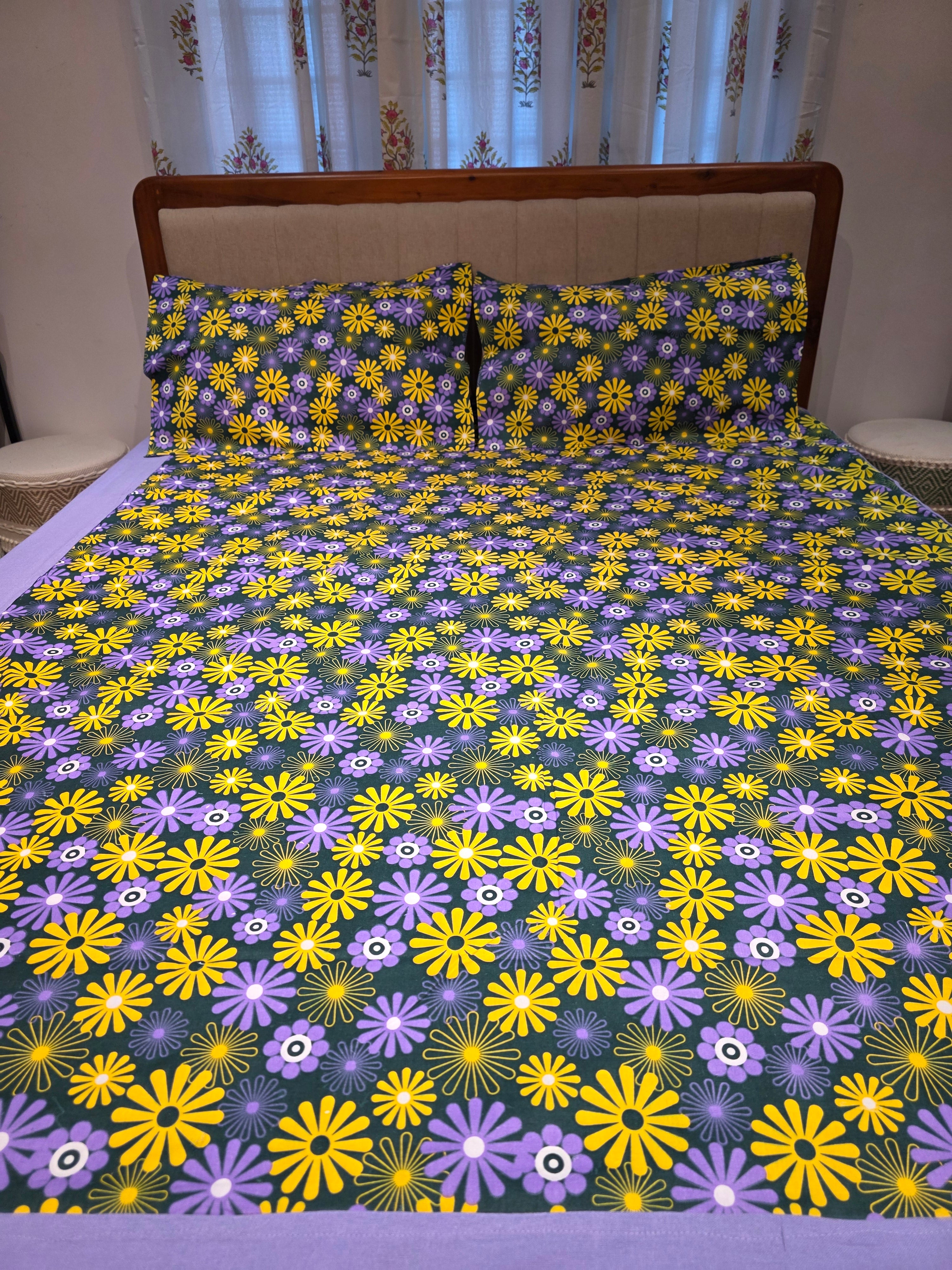 King Border Bedsheet Set