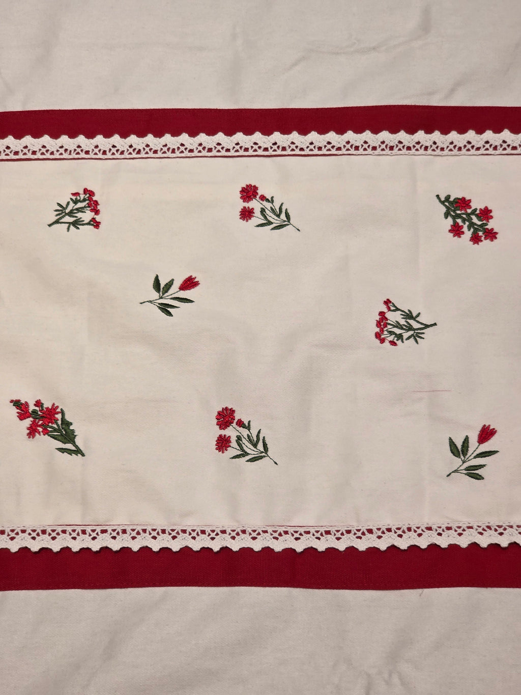 King Size Embroidered Lace Bedsheet Set