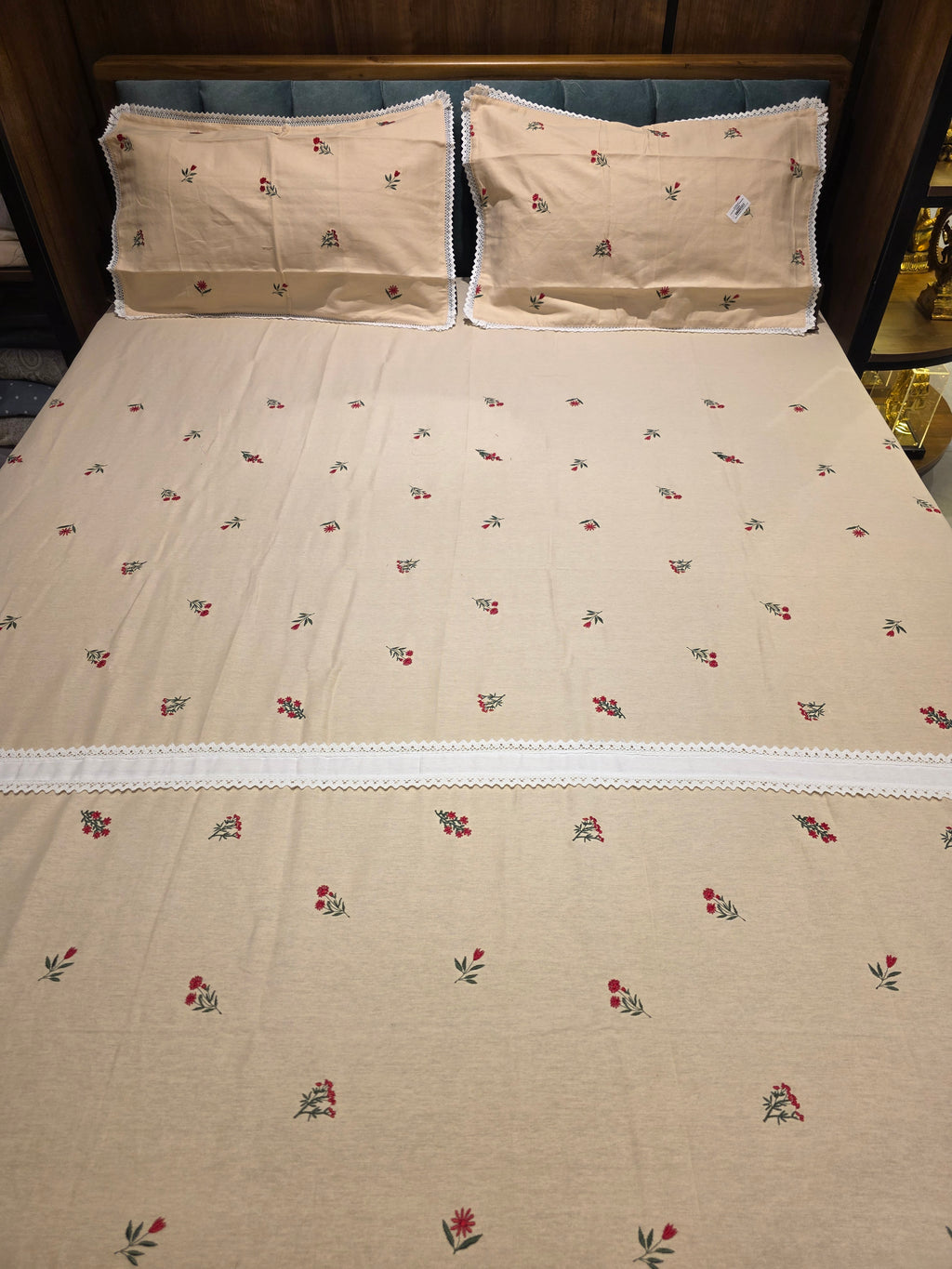 King Size Embroidered Lace Bedsheet Set