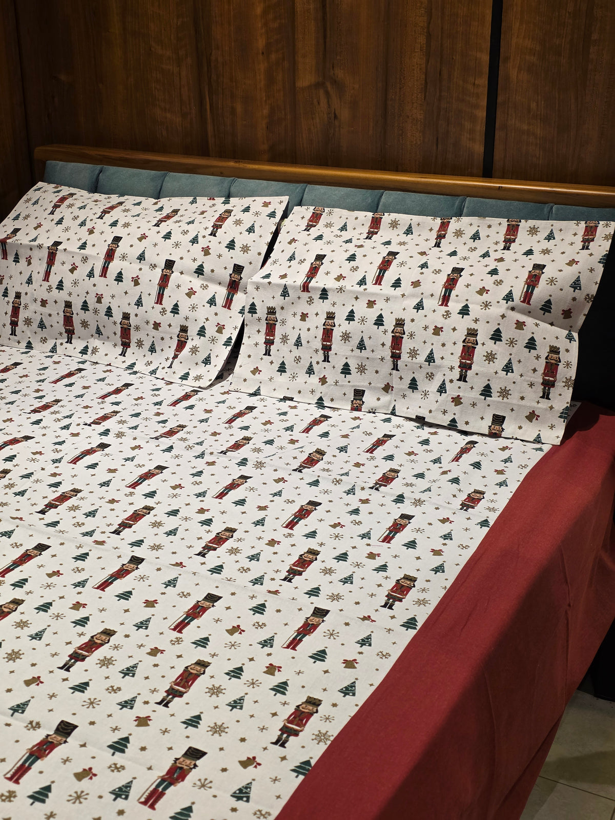 Xmas Theme Bedsheets