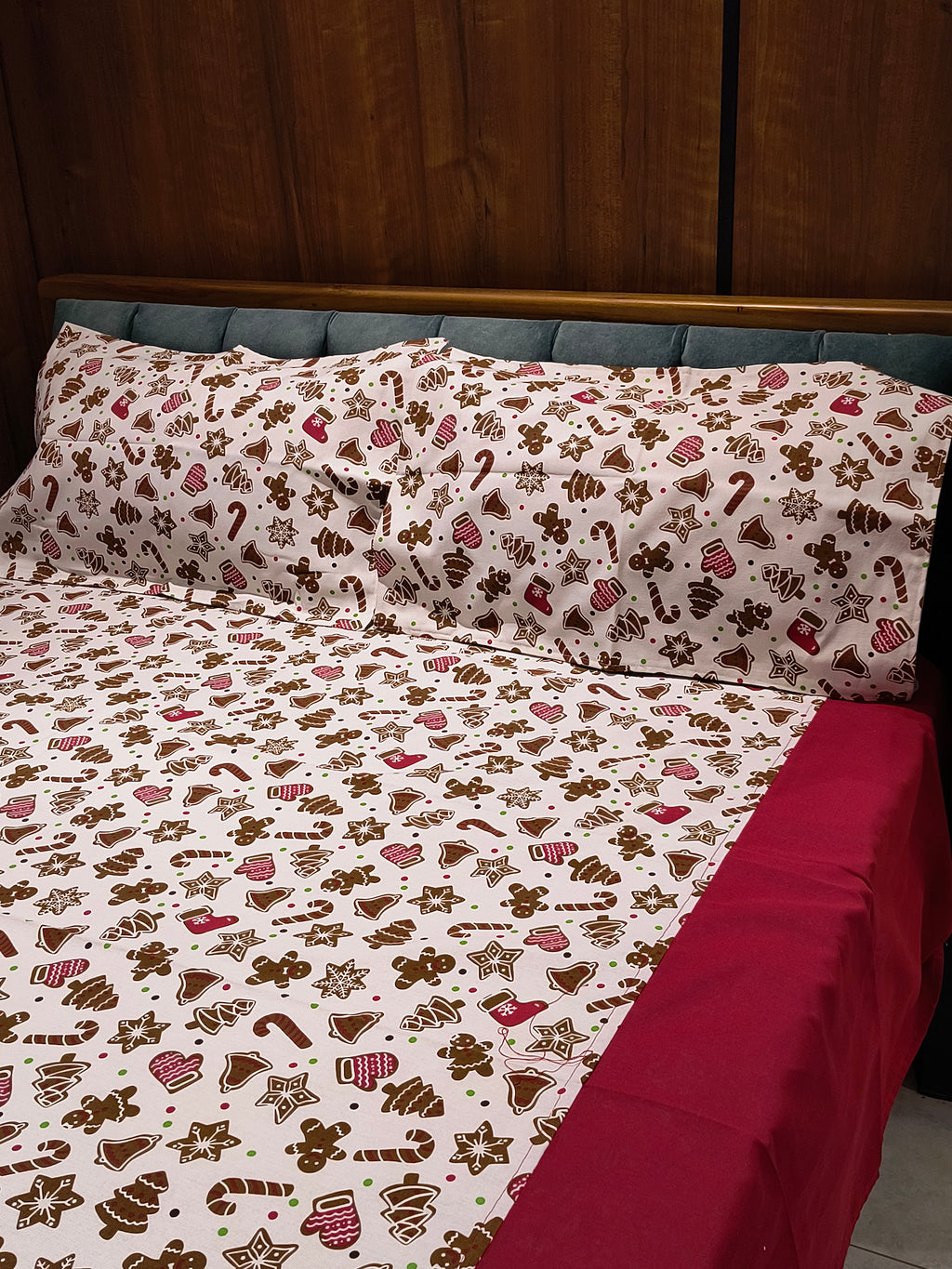 Xmas Theme King Size Bedsheets