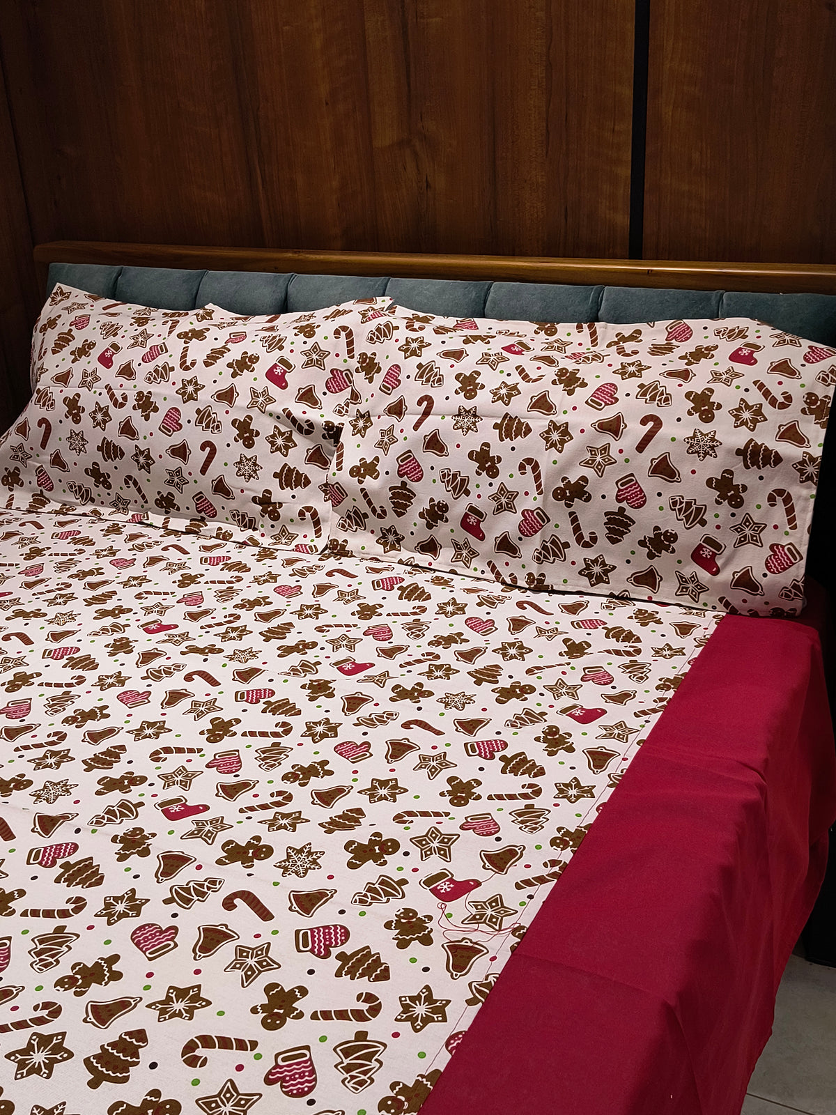 Xmas Theme King Size Bedsheets