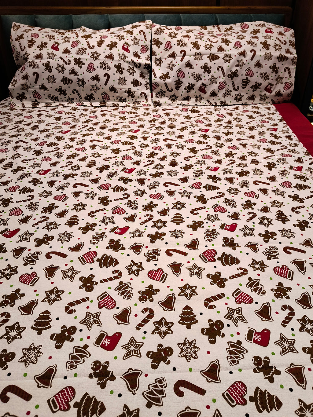 Xmas Theme King Size Bedsheets