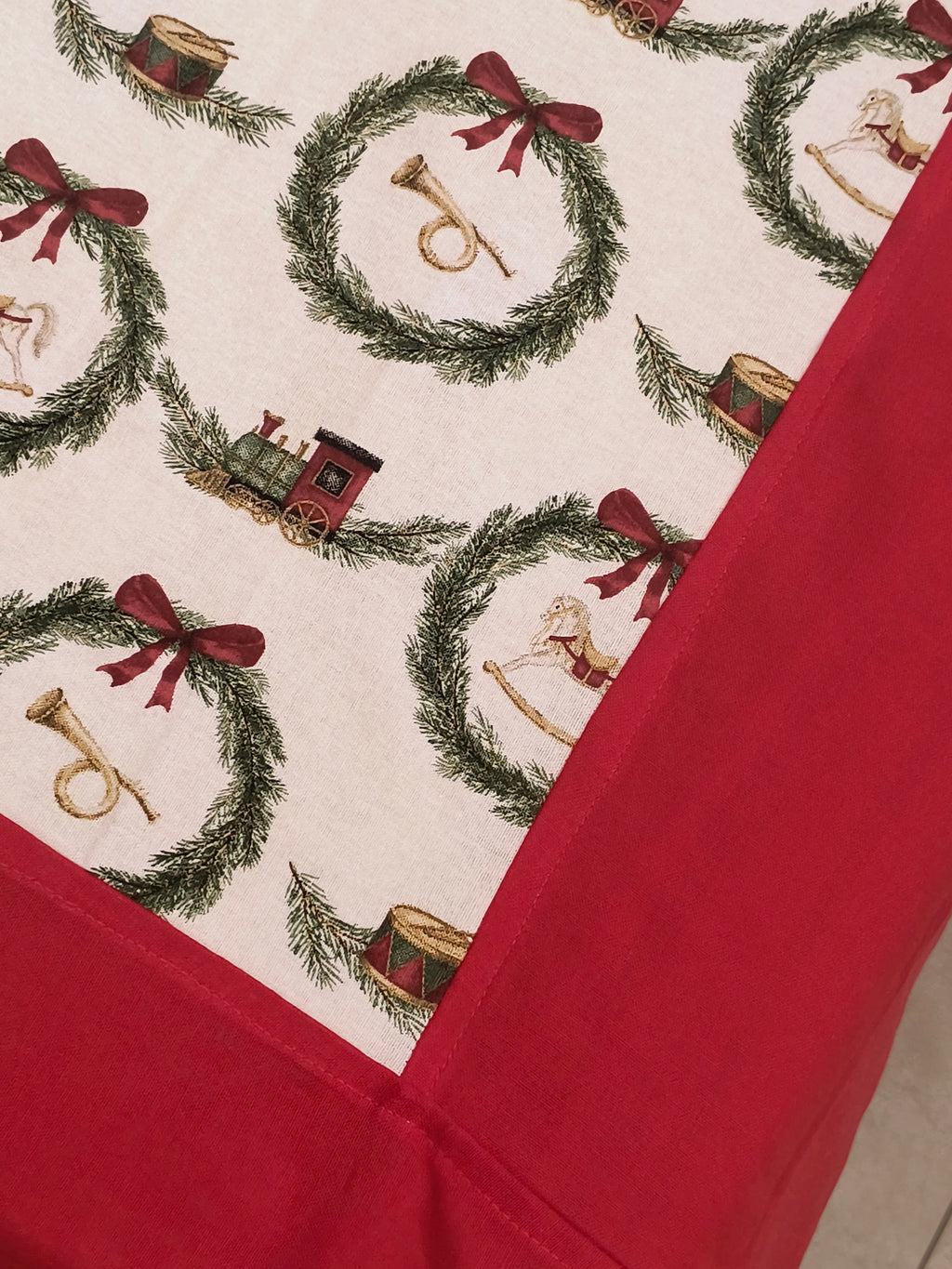 Xmas Theme King Size Bedsheets