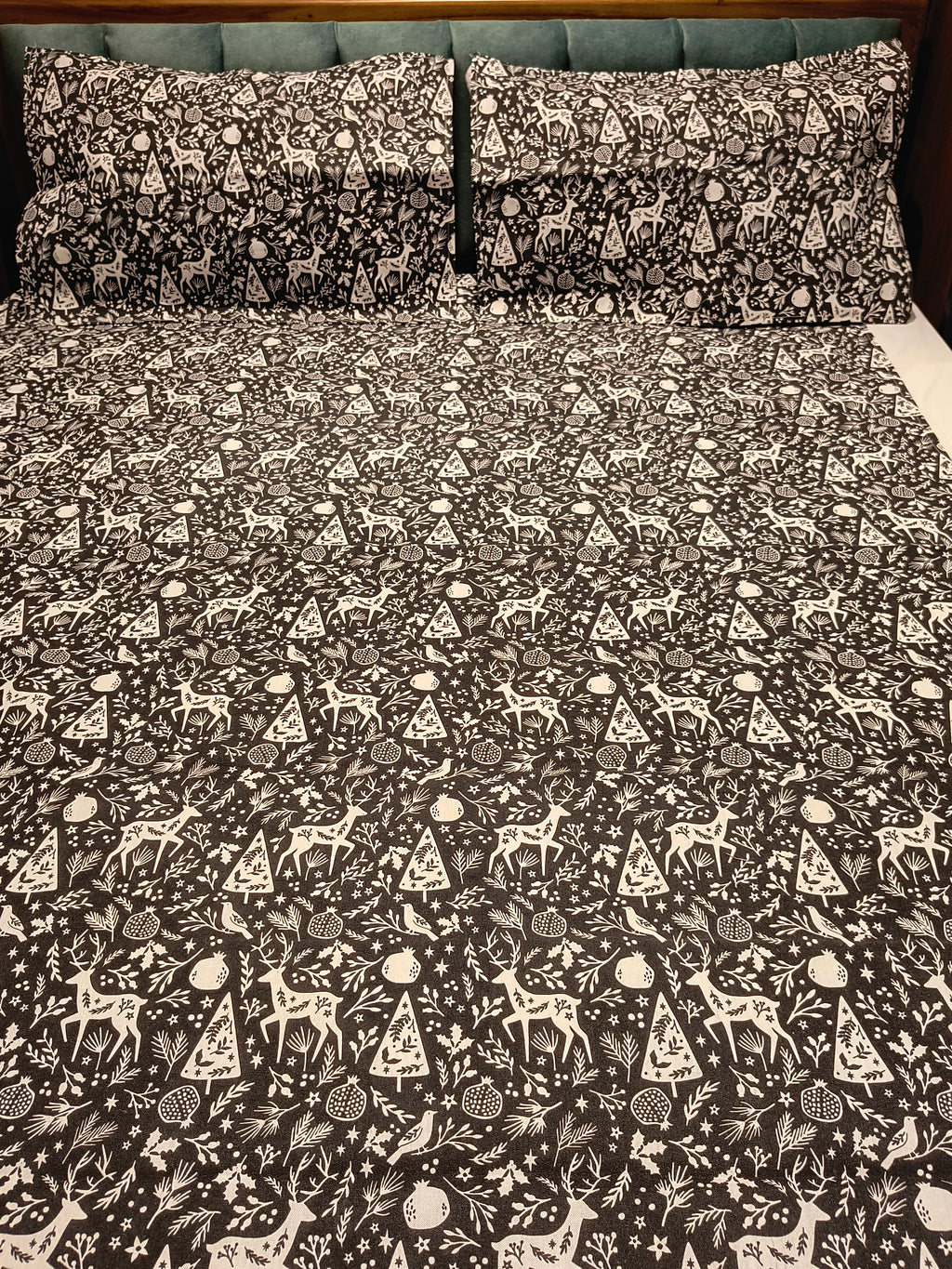 Xmas Theme King Size Bedsheets