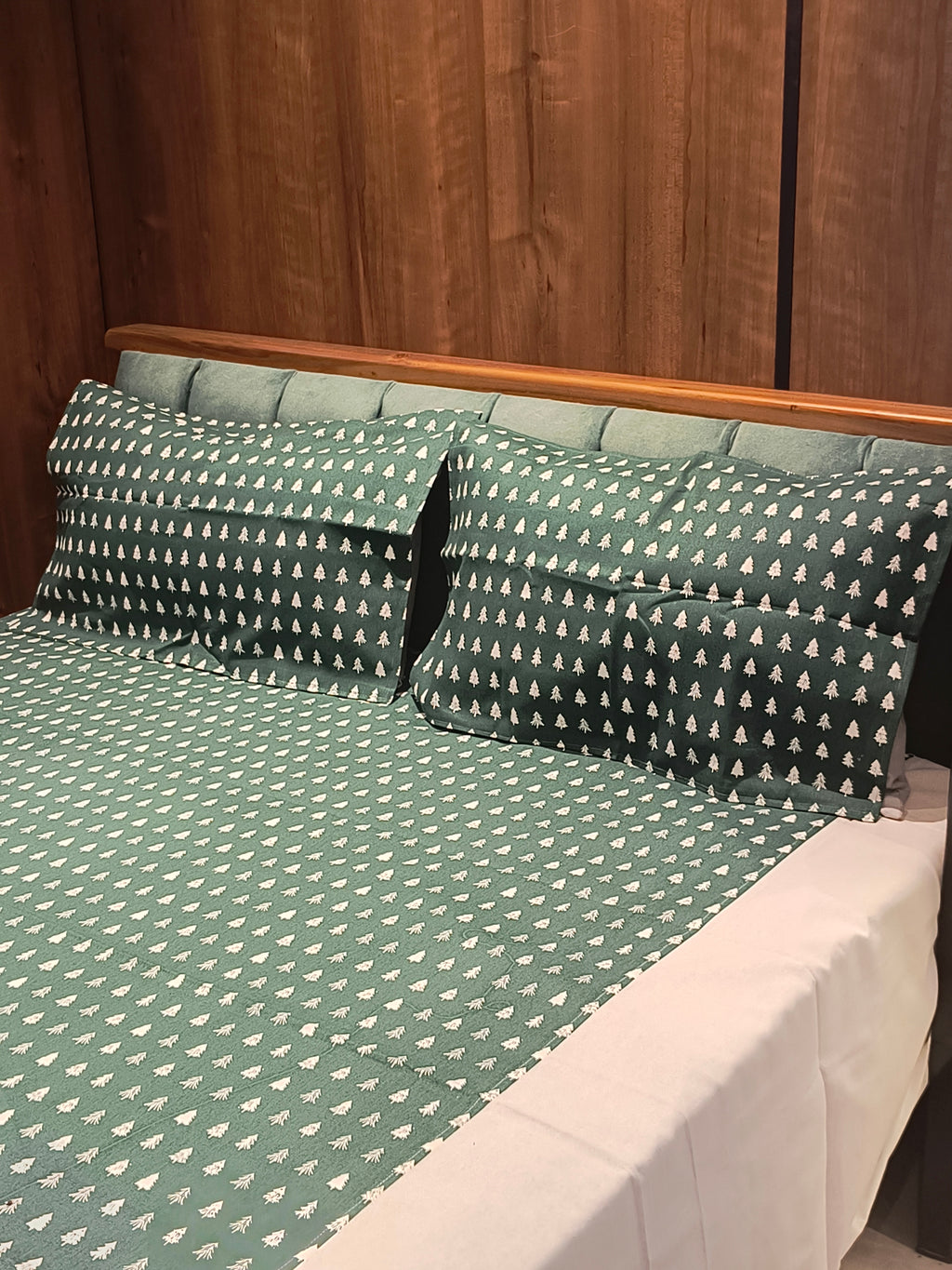 Xmas Theme King Size Bedsheets