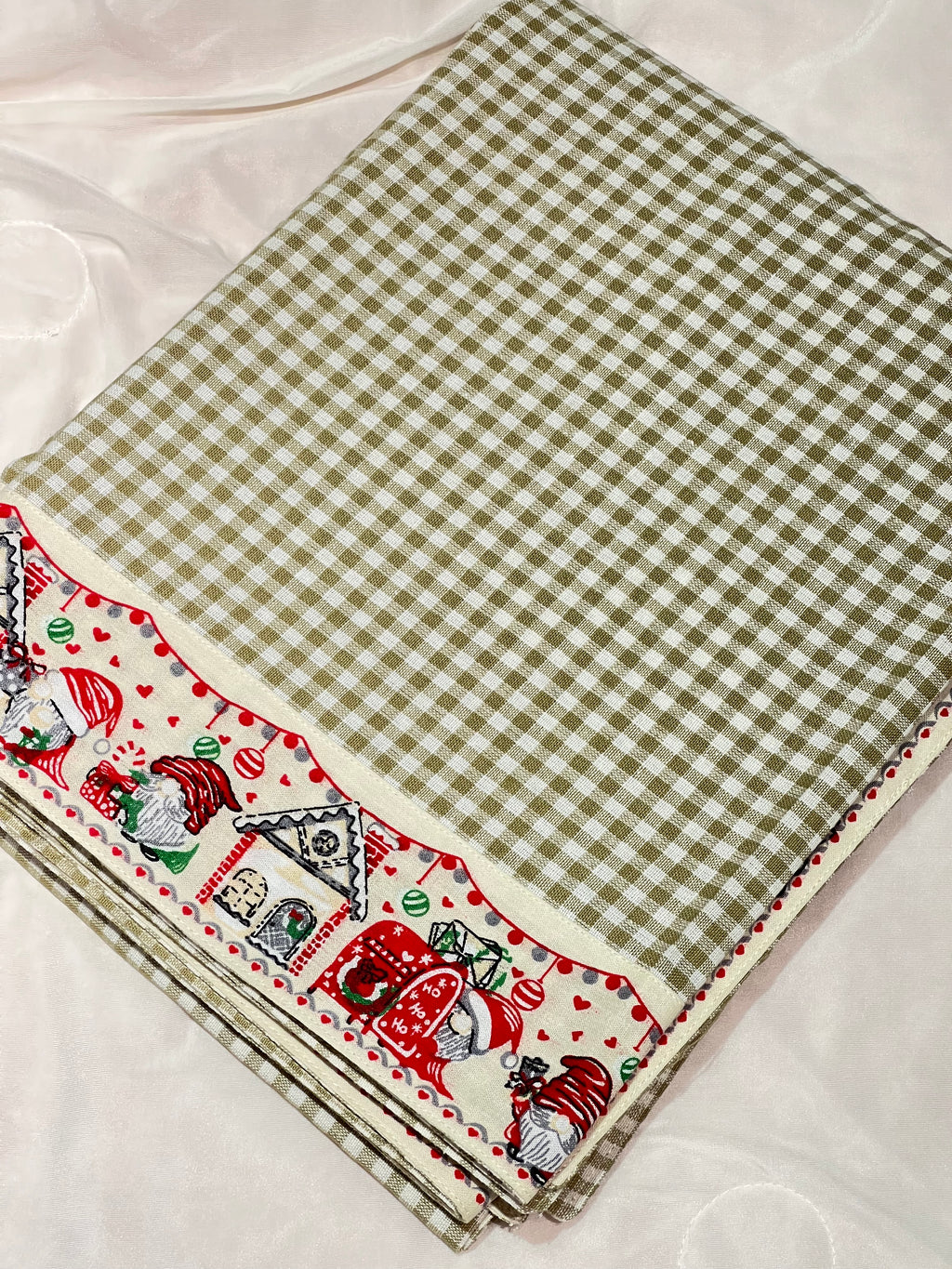 Table Cloth 6- Seater