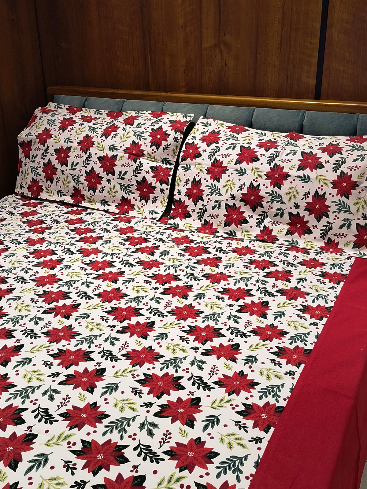 XMAS THEME KING SIZE BEDSHEETS