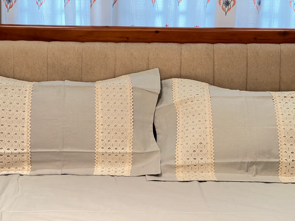 Elegant Hakoba lace Bedsheets