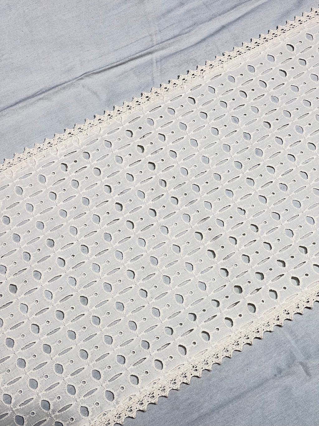 Elegant Hakoba lace Bedsheets