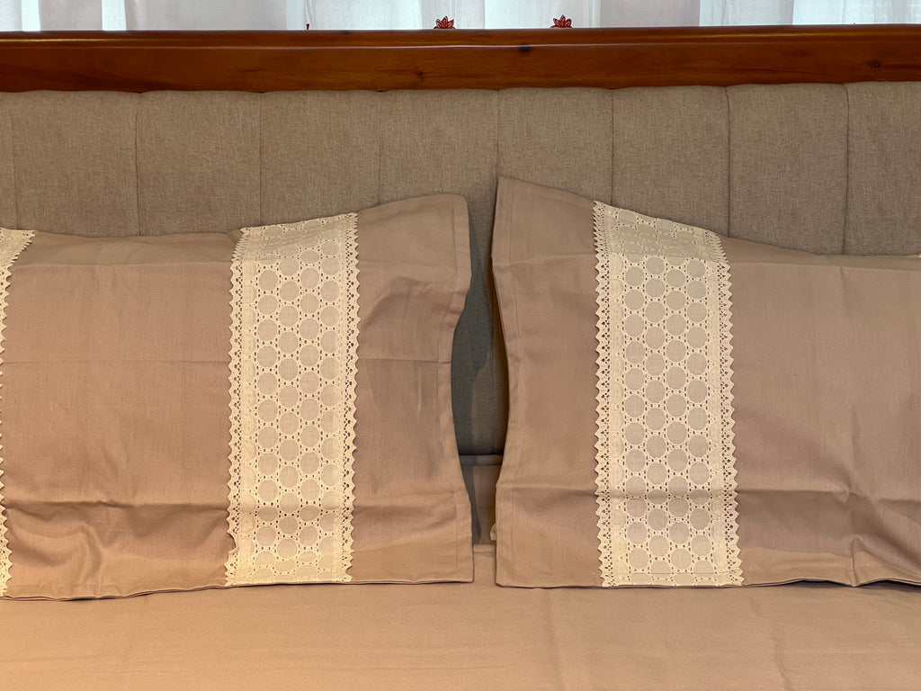 Hakoba lace Bedsheets