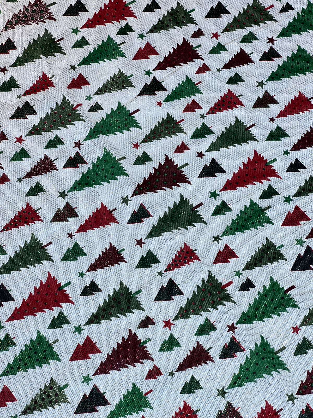 XMAS THEME 6 SEATER TABLE CLOTH