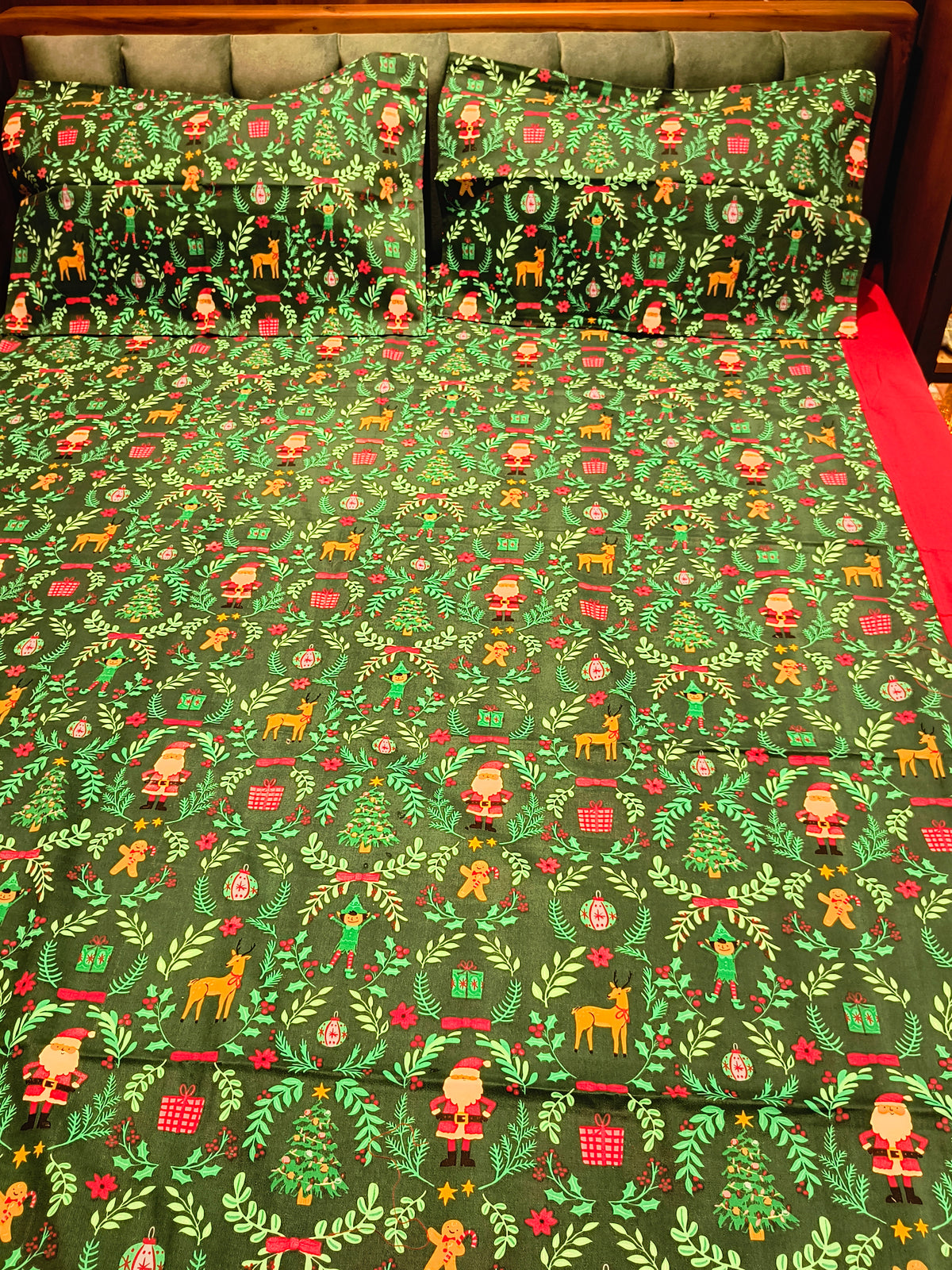 XMAS THEME KING SIZE BEDSHEETS
