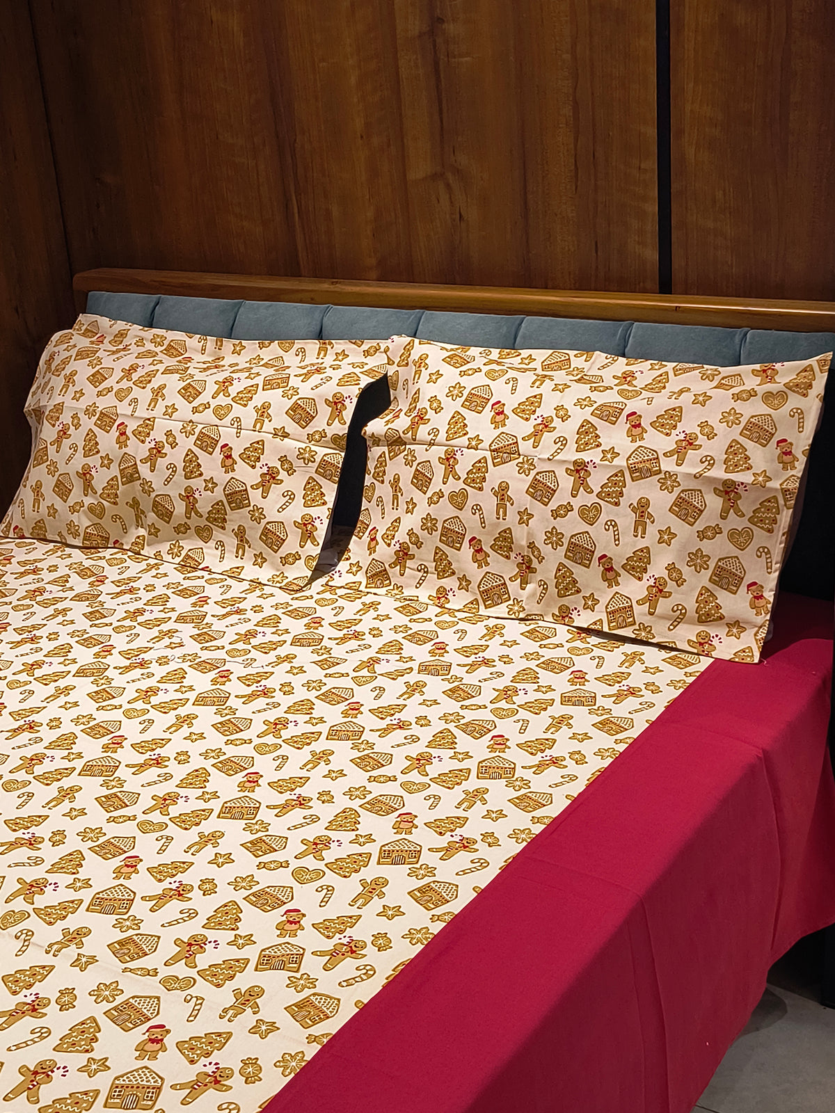 XMAS THEME KING SIZE BEDSHEETS