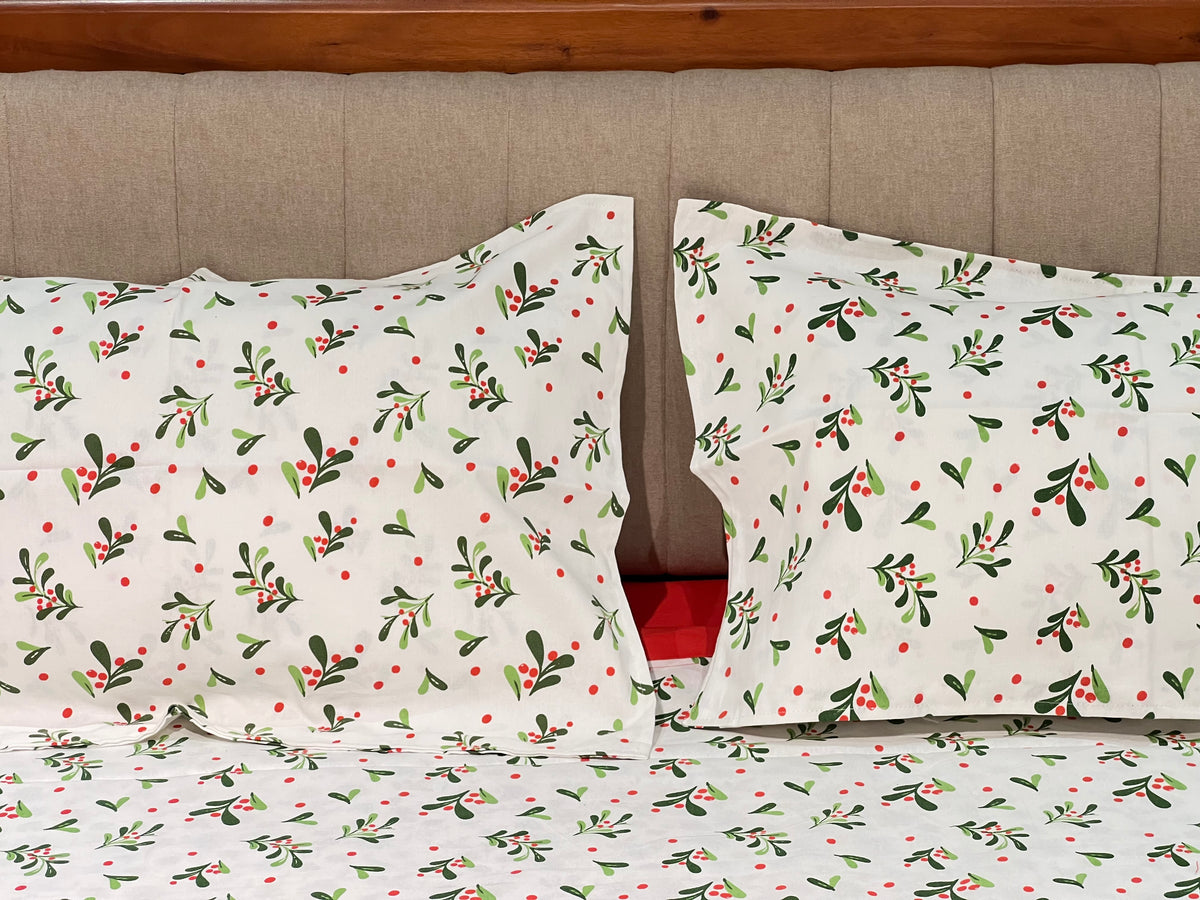 XMAS THEME KING SIZE BEDSHEETS