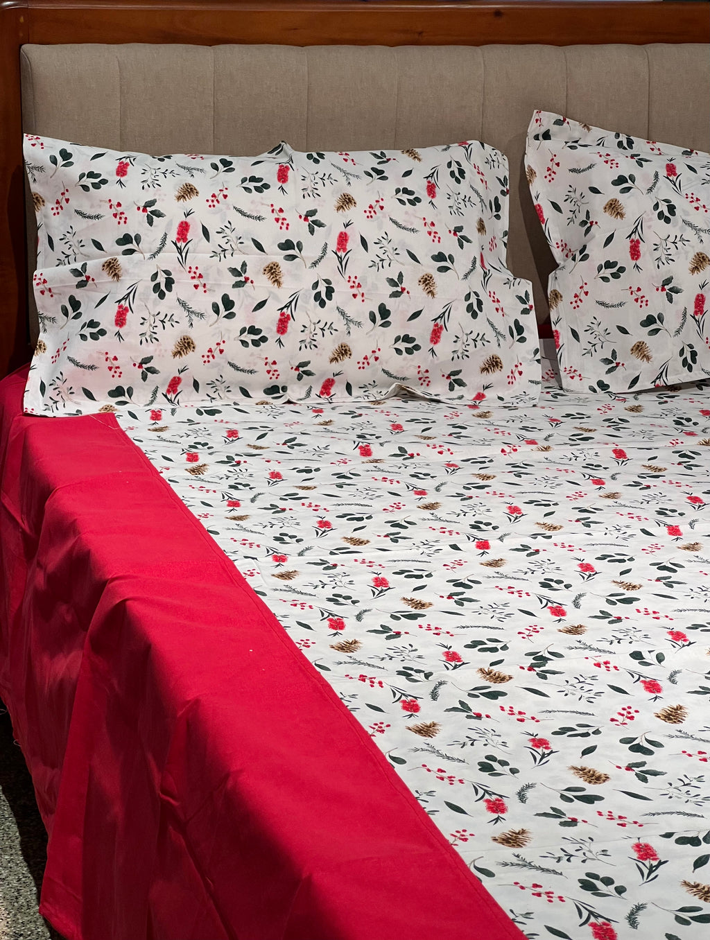 XMAS THEME KING SIZE BEDSHEETS