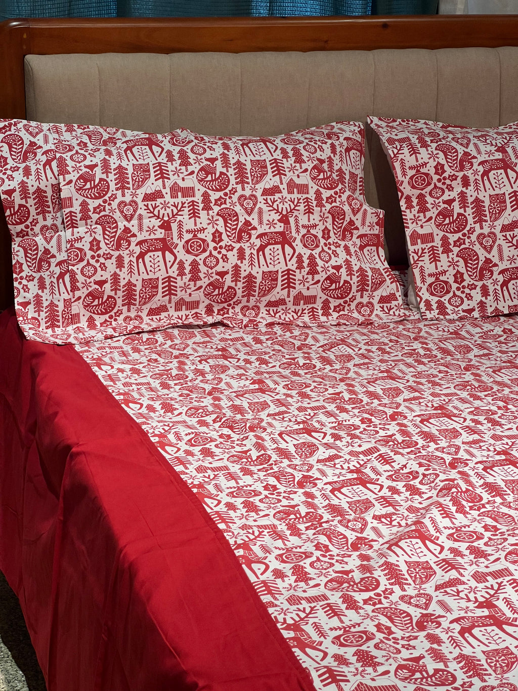 XMAS THEME KING SIZE BEDSHEETS