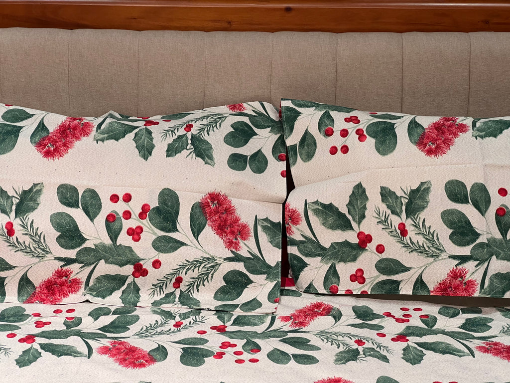 XMAS THEME KING SIZE BEDSHEETS