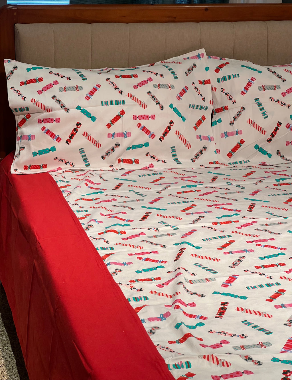 XMAS THEME KING SIZE BEDSHEETS