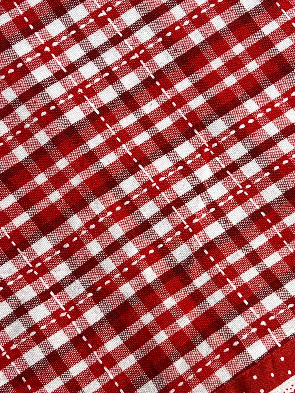 XMAS THEME 4  SEATER TABLE CLOTH
