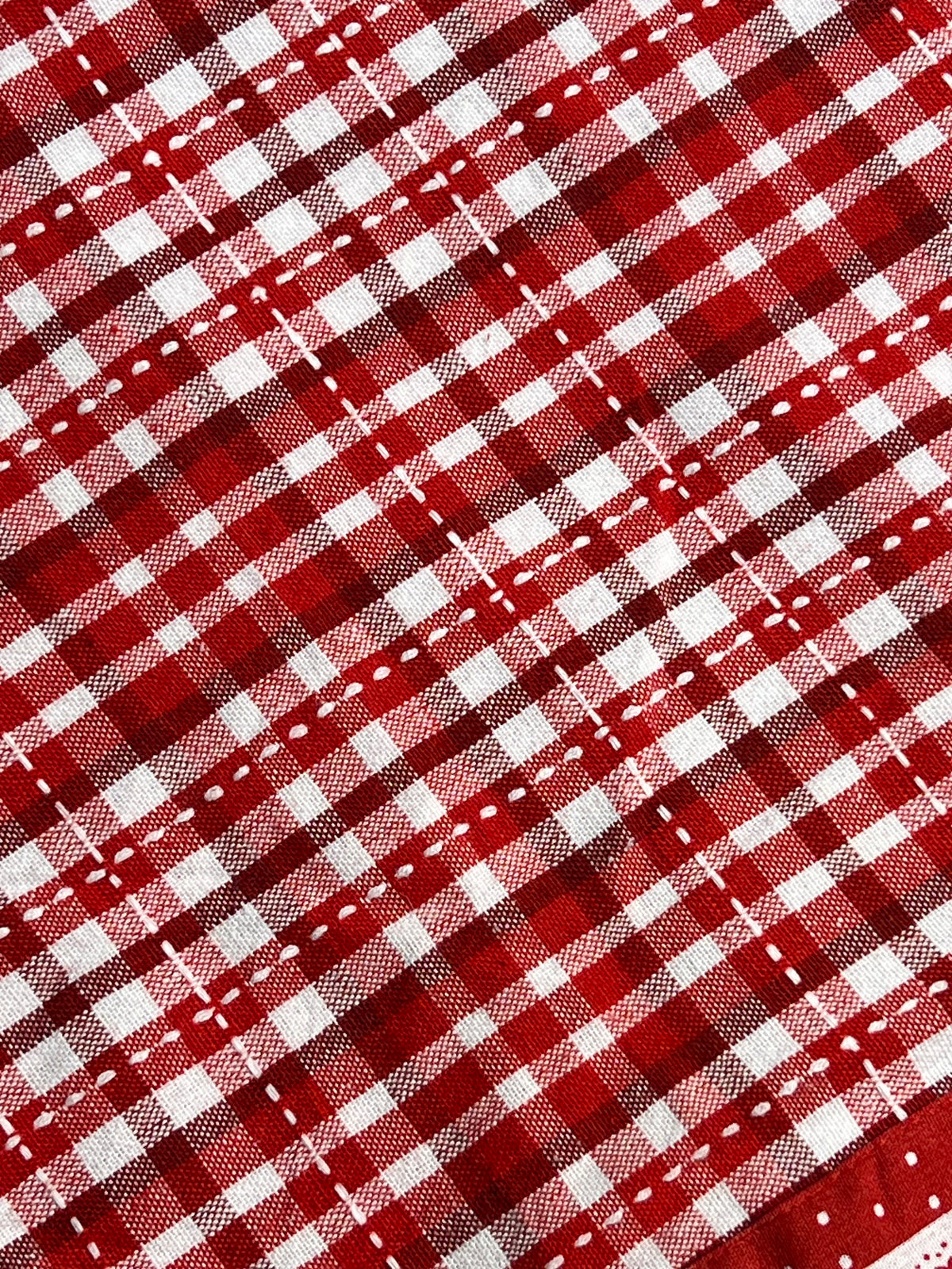 XMAS THEME 4  SEATER TABLE CLOTH